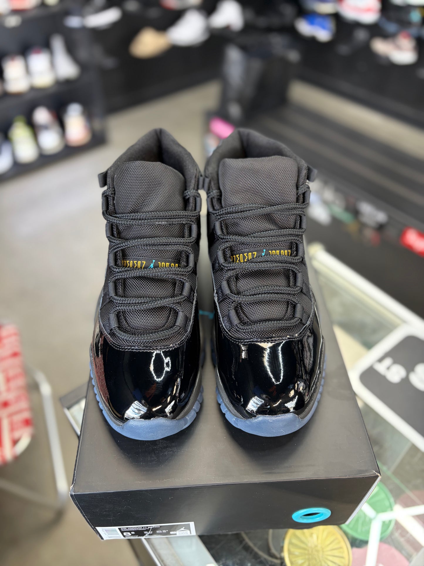 Jordan 11 “Gamma” Size 8.5