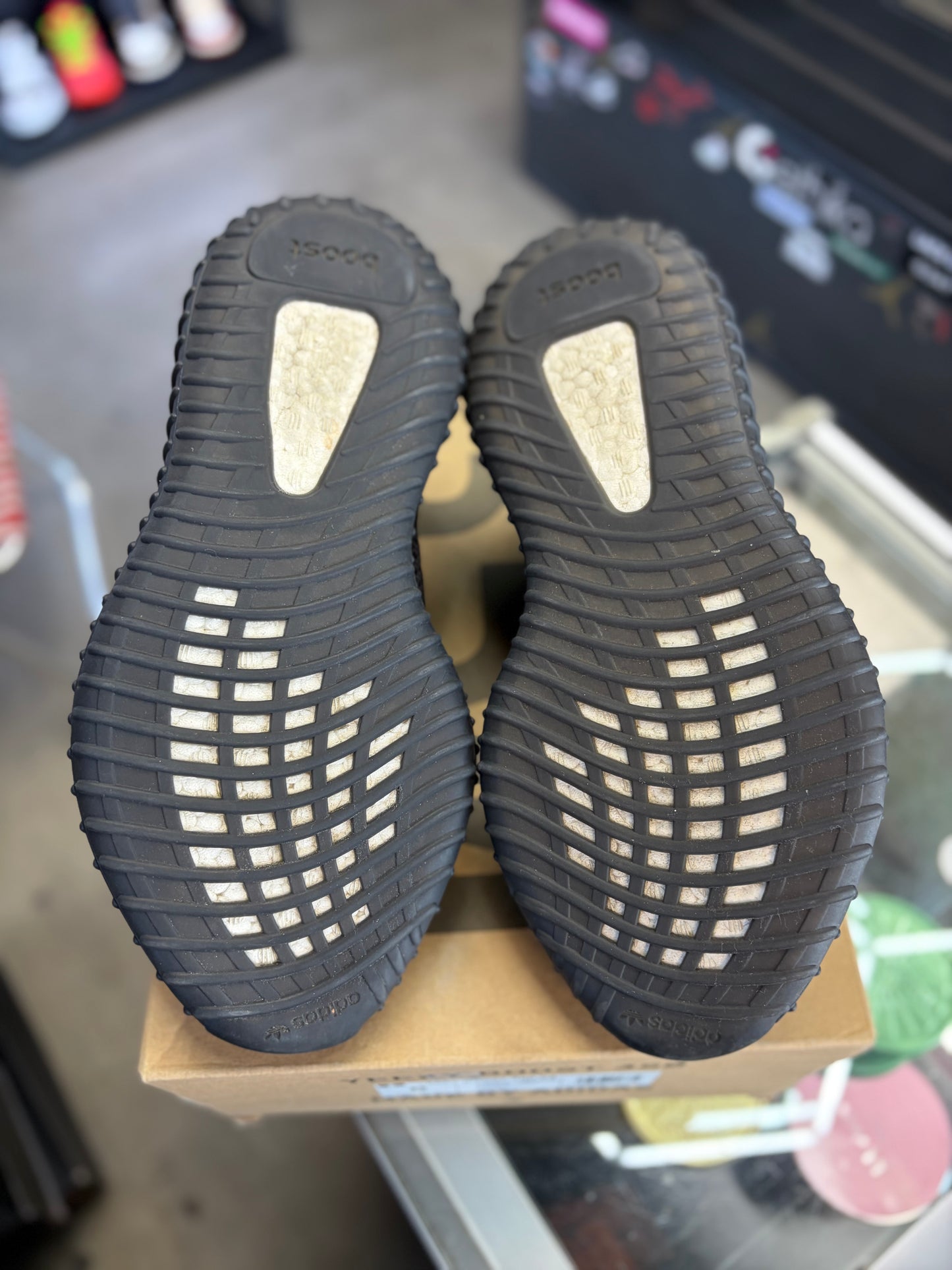 Yeezy 350 “Black” Size 8