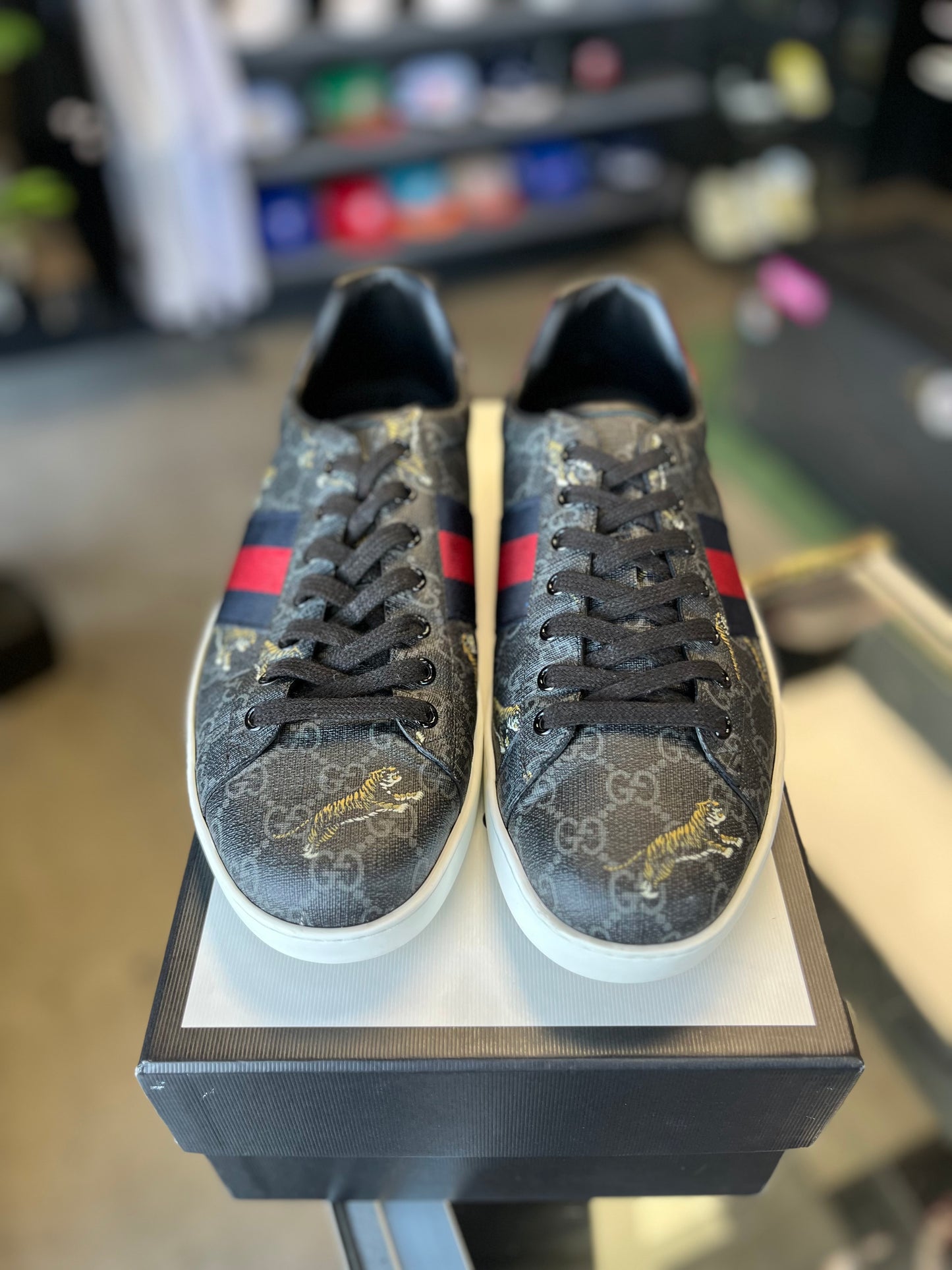 Gucci Ace “Tigers” Size 10 Men