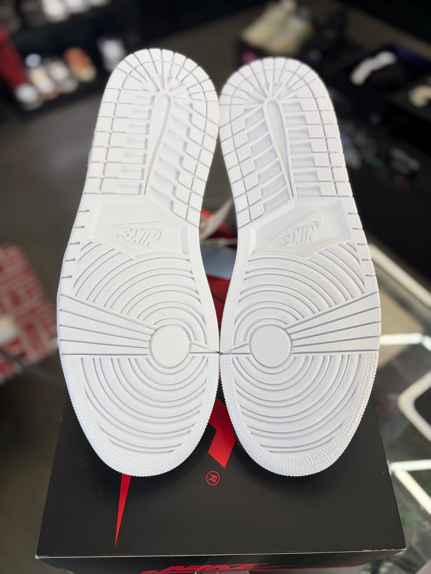 Jordan 1 x Virgil Abloh Alaska Size 13