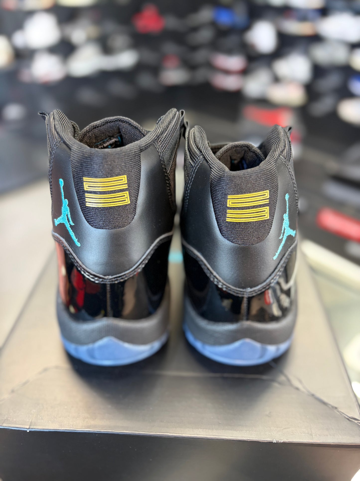 Jordan 11 “Gamma” Size 10