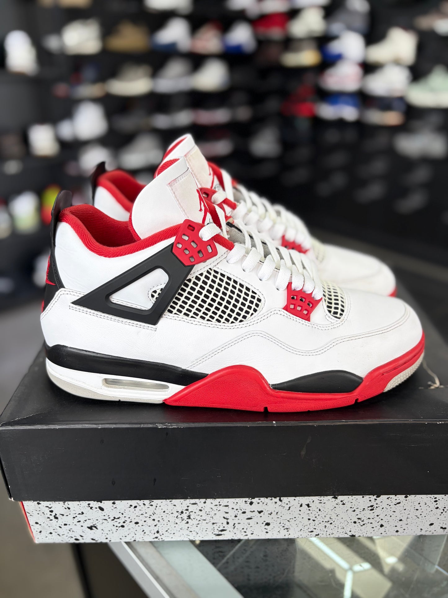 Jordan 4 “Fire Red” (2020) Size 11