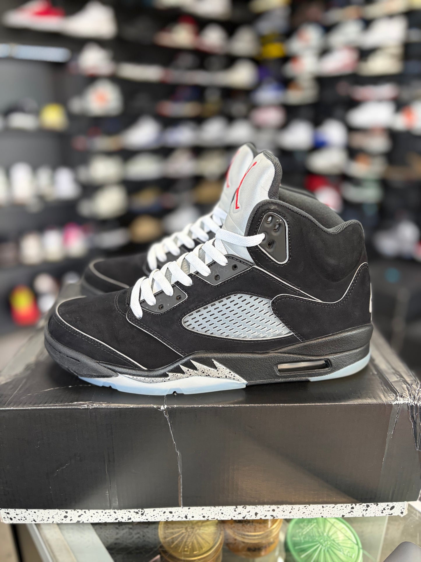 Jordan 5 “Metallic Reimagined” Size 10