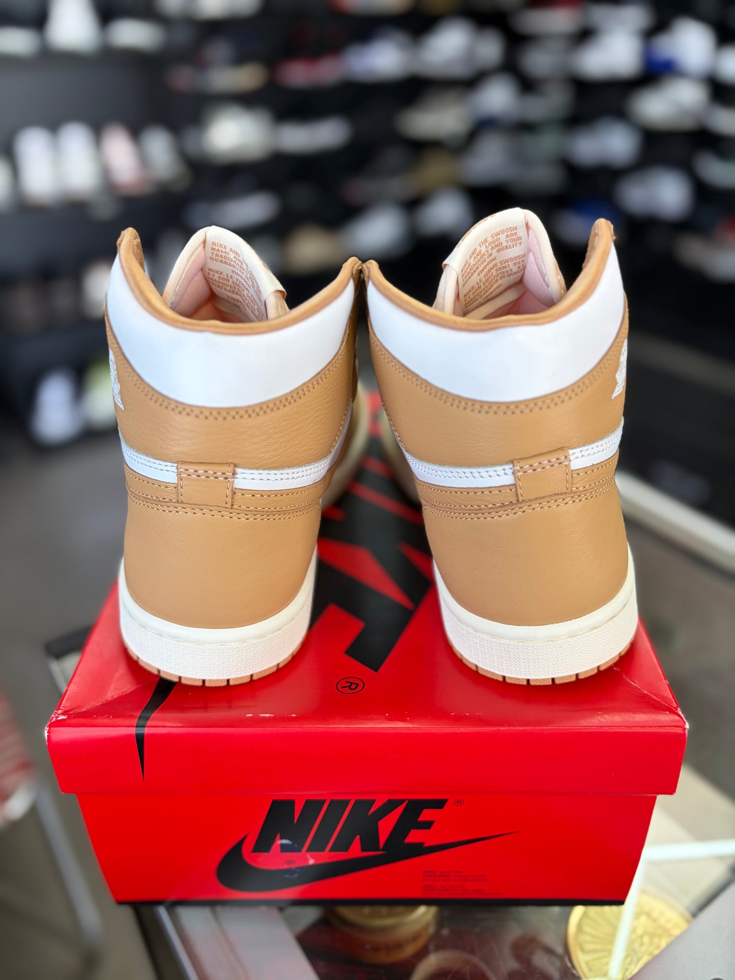 Jordan 1 Women’s “Praline” Size 8w/6.5y