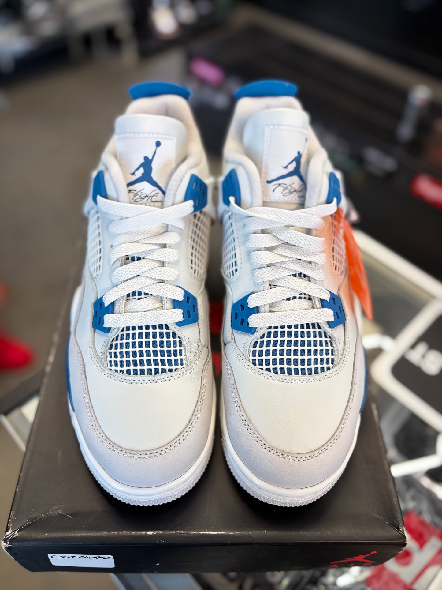 Jordan 4 “Military Blue” (Gs) Size 6.5y / 8w