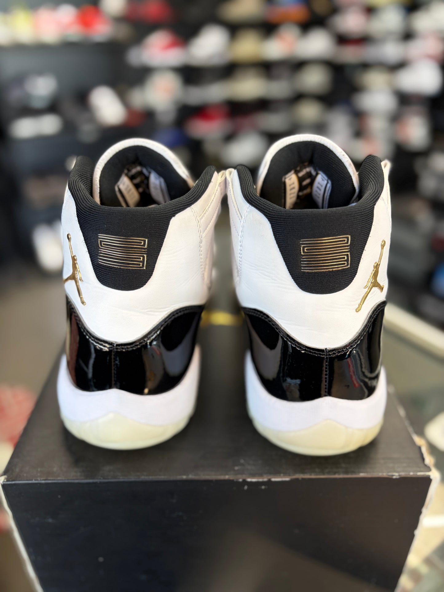 Jordan 11 “Gratitude” Size 10.5
