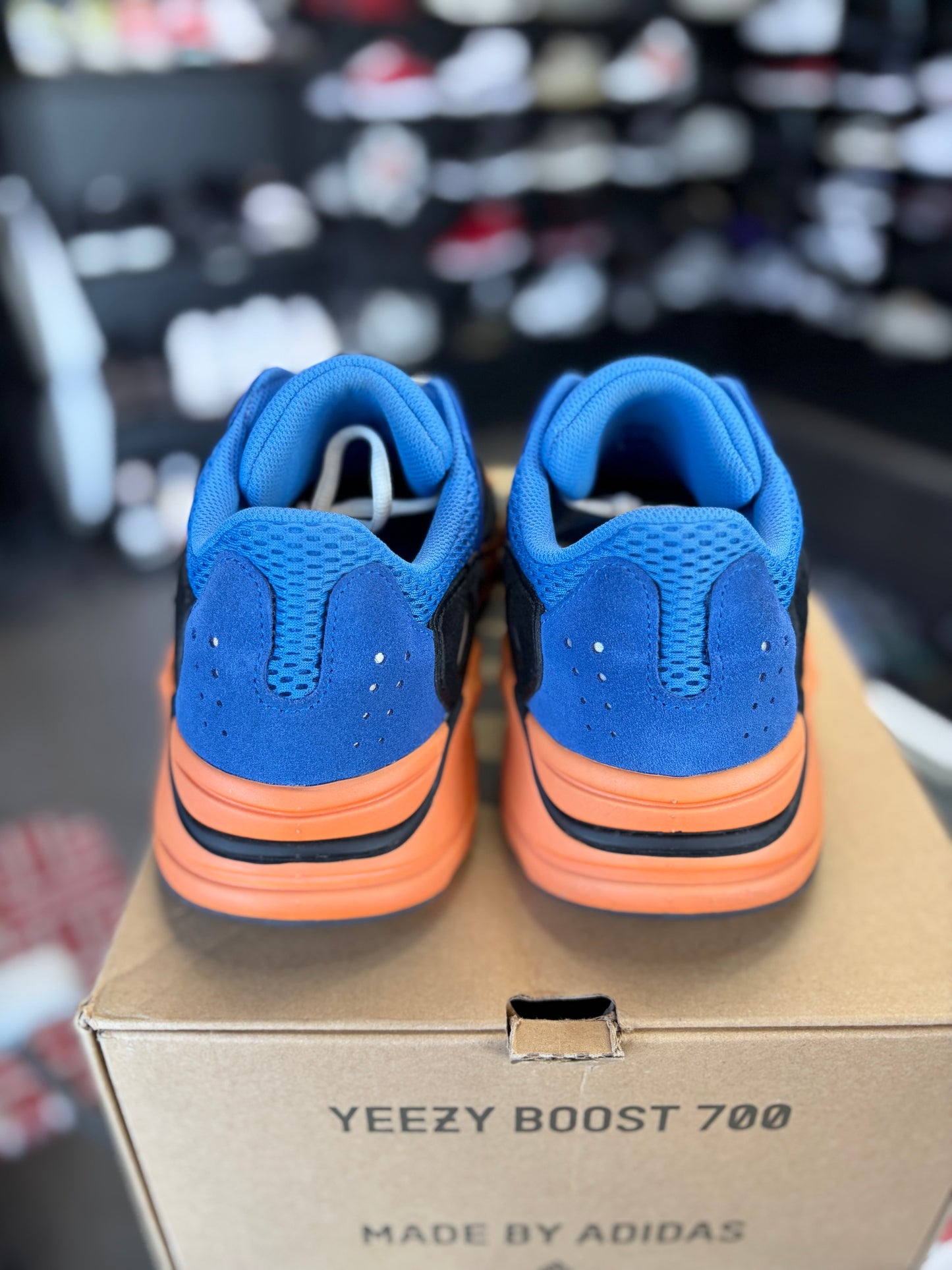 Yeezy 700 “Bright Blue” Size 11