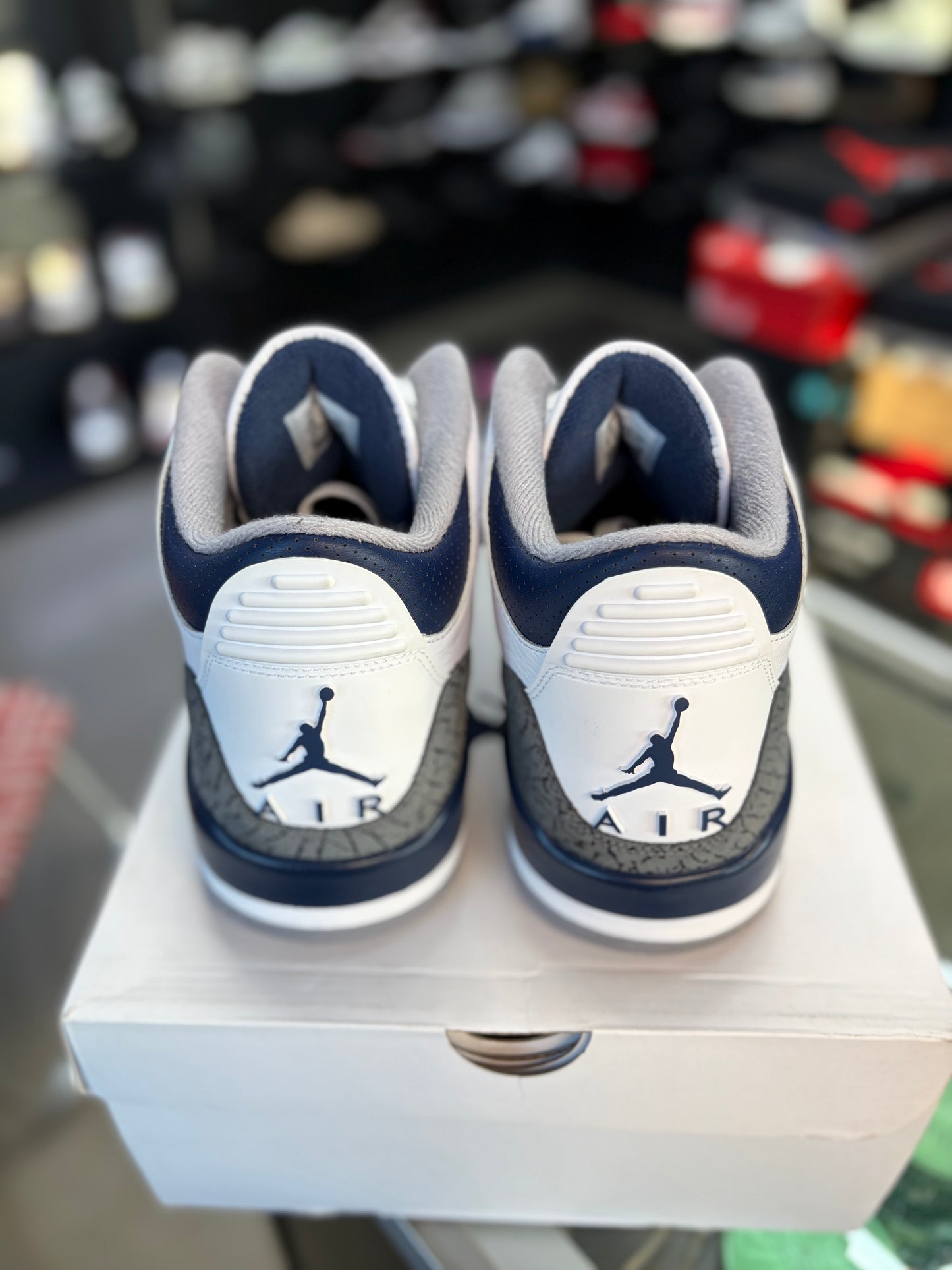 Jordan 3 “Midnight Navy” Size 11