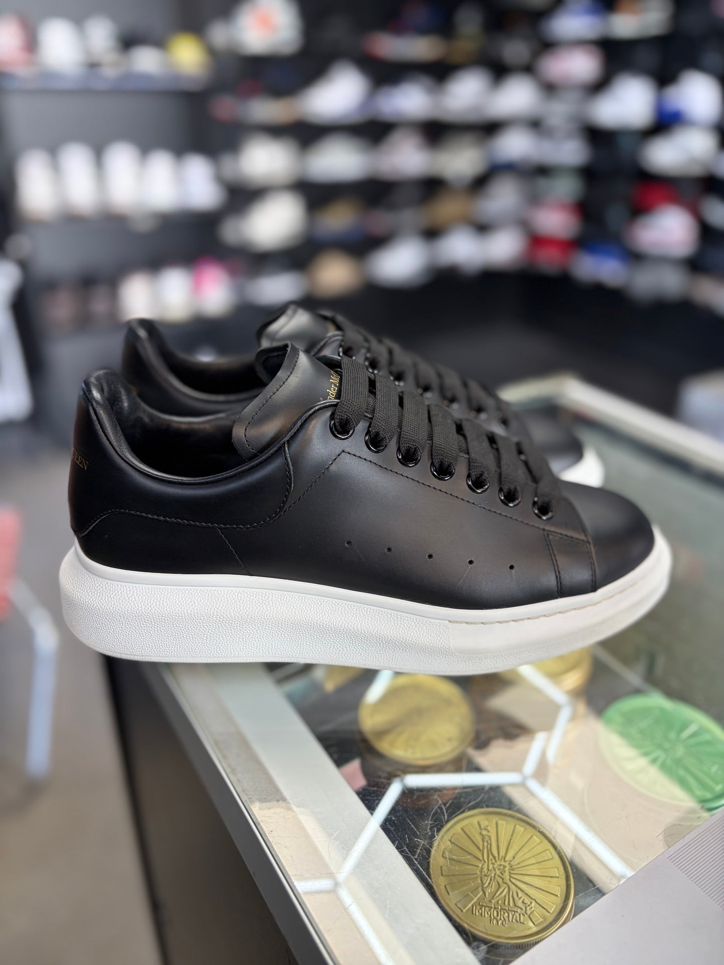 Alexander McQueen “Black/White” Size 42.5EU