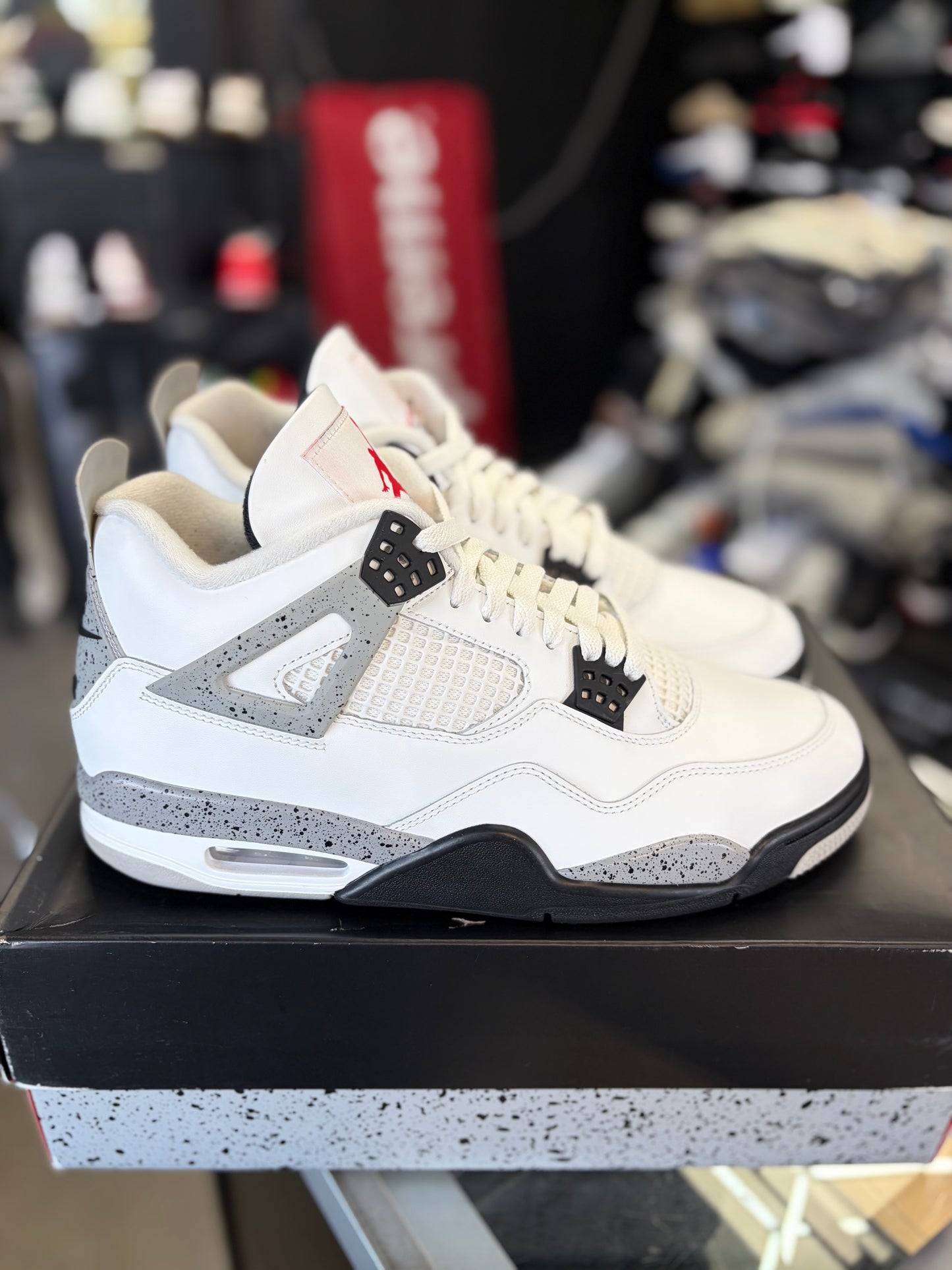 Jordan 4 “White Cement” (2025) Size 11