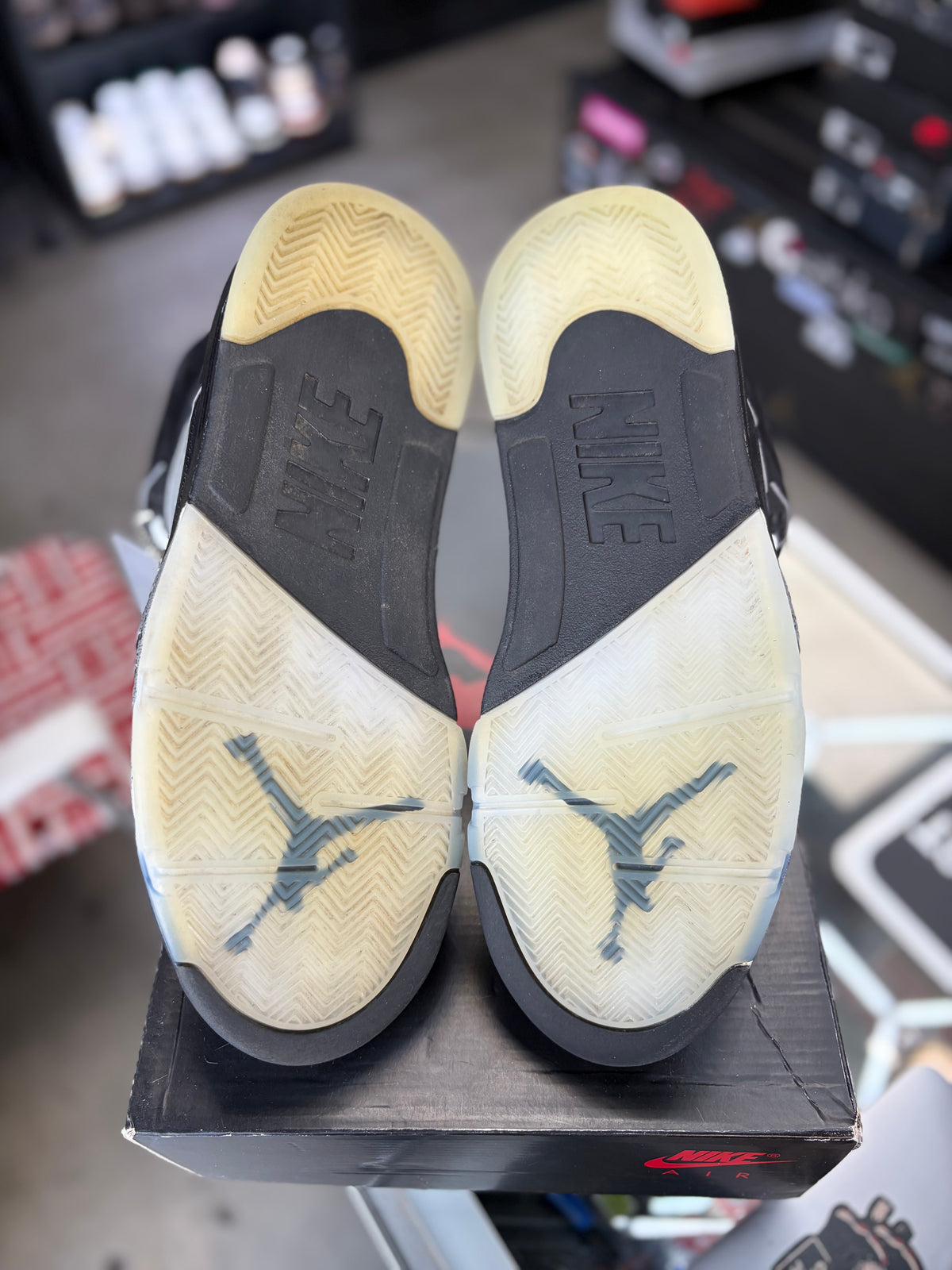 Jordan 5 “Metallic Reimagined” Size 10