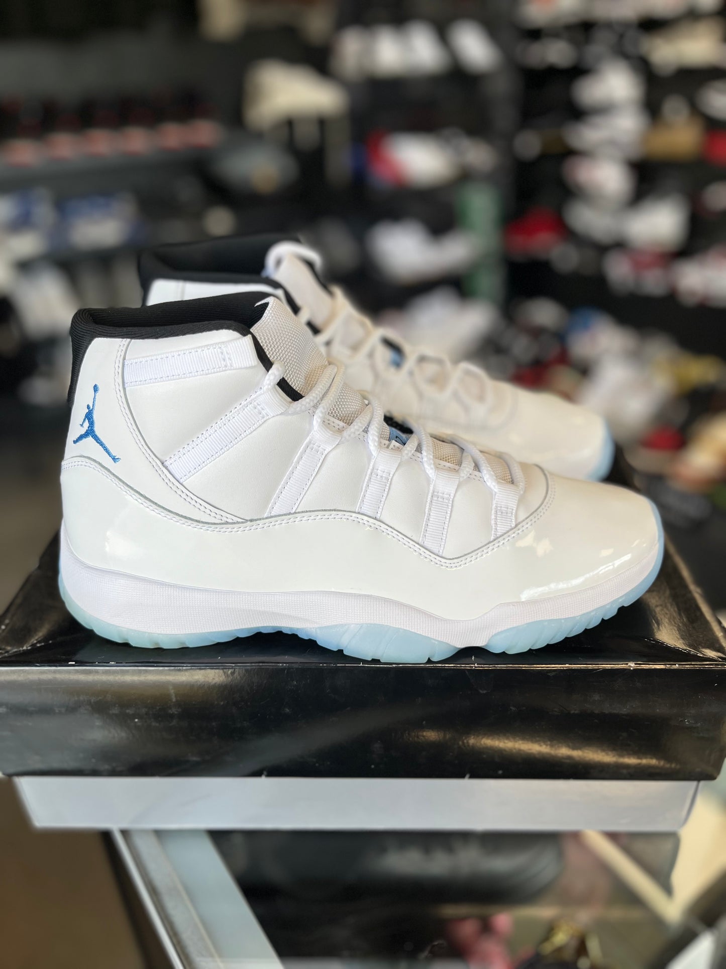 Jordan 11 “Legend Blue” Size 12