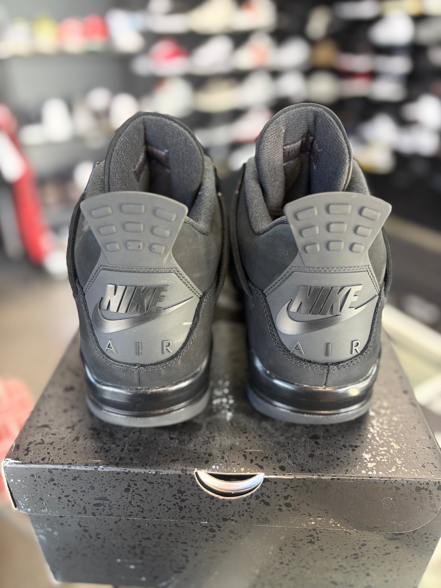 Jordan 4 “Black Cat” (2025) Size 13