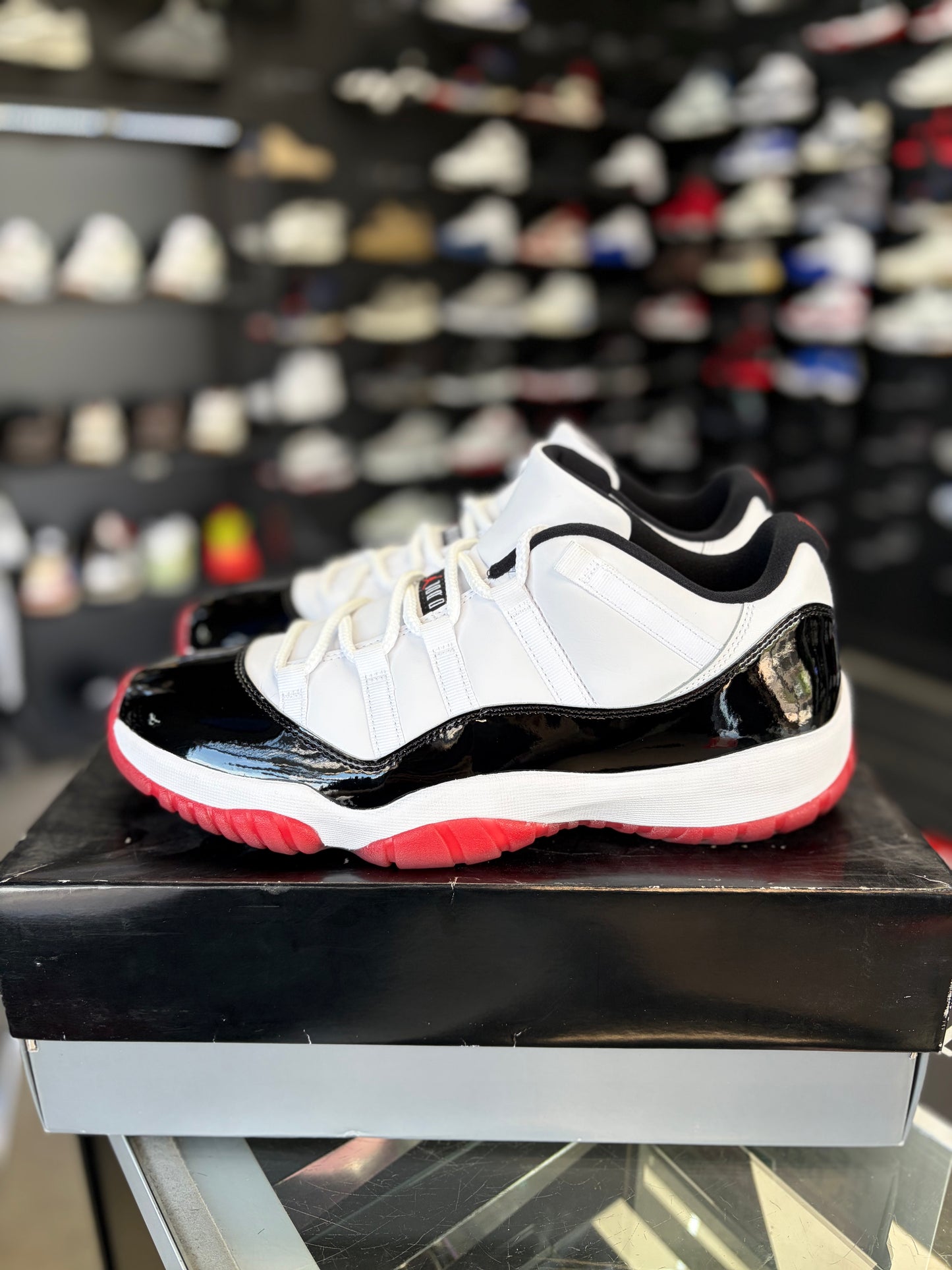 Jordan 11 Low “Concord Bred” Size 12