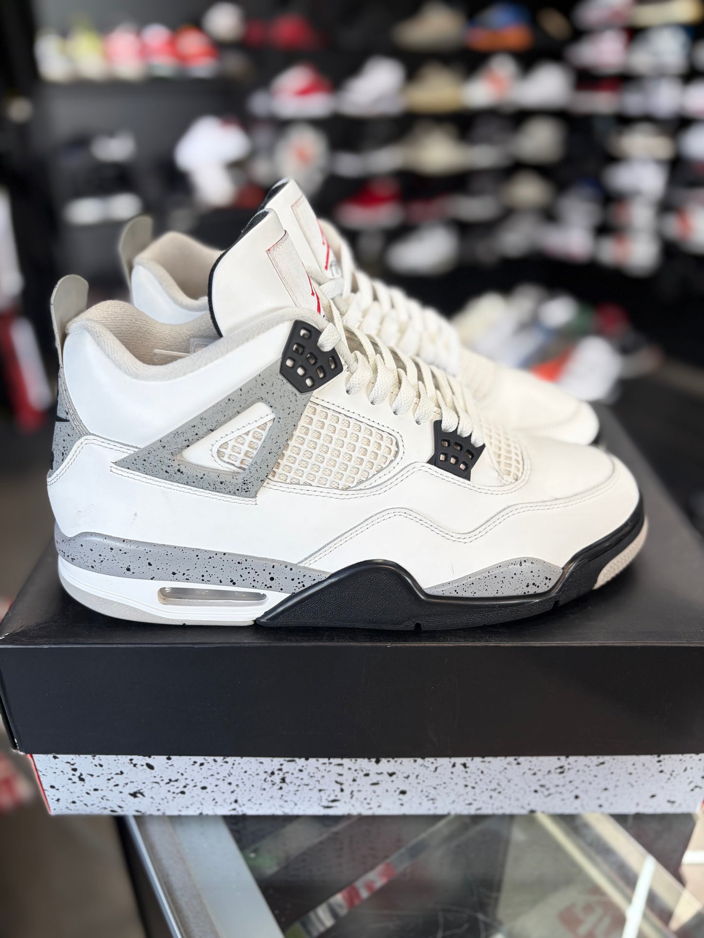 Jordan 4 “White Cement” Size 10.5