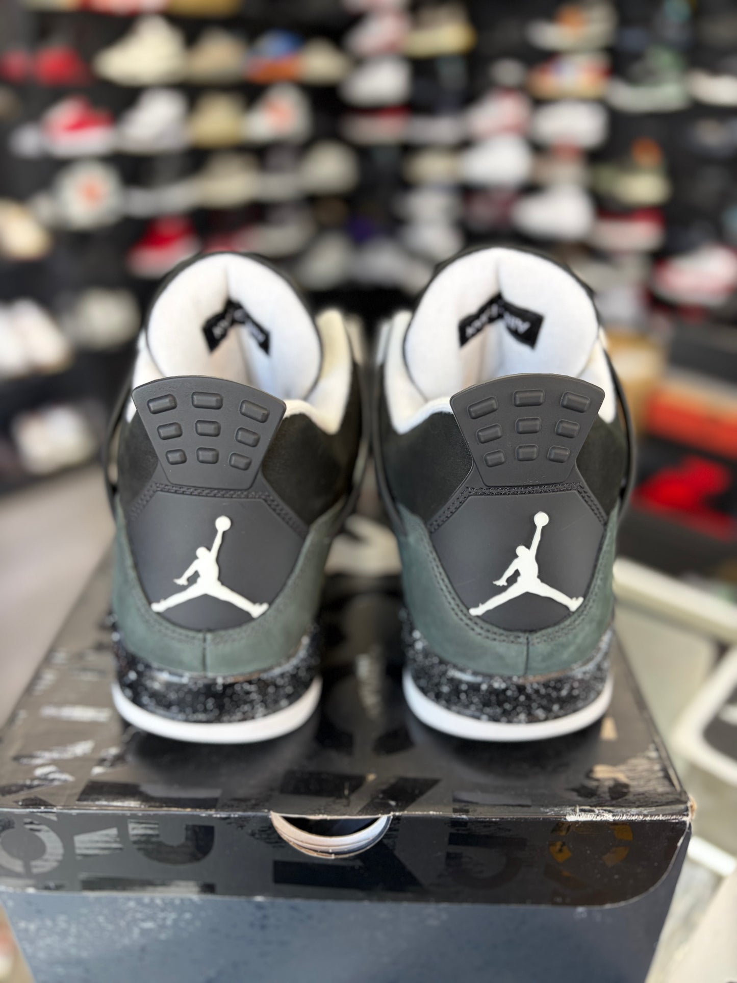 Jordan 4 “Fear” Size 10