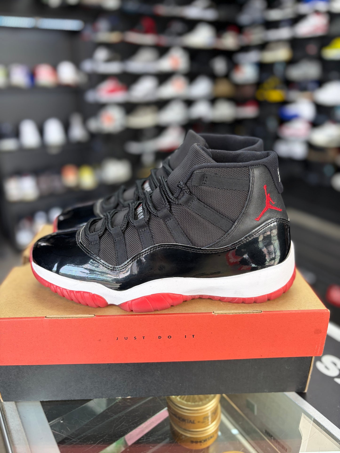 Jordan 11 “Bred” (2019) Size 10.5