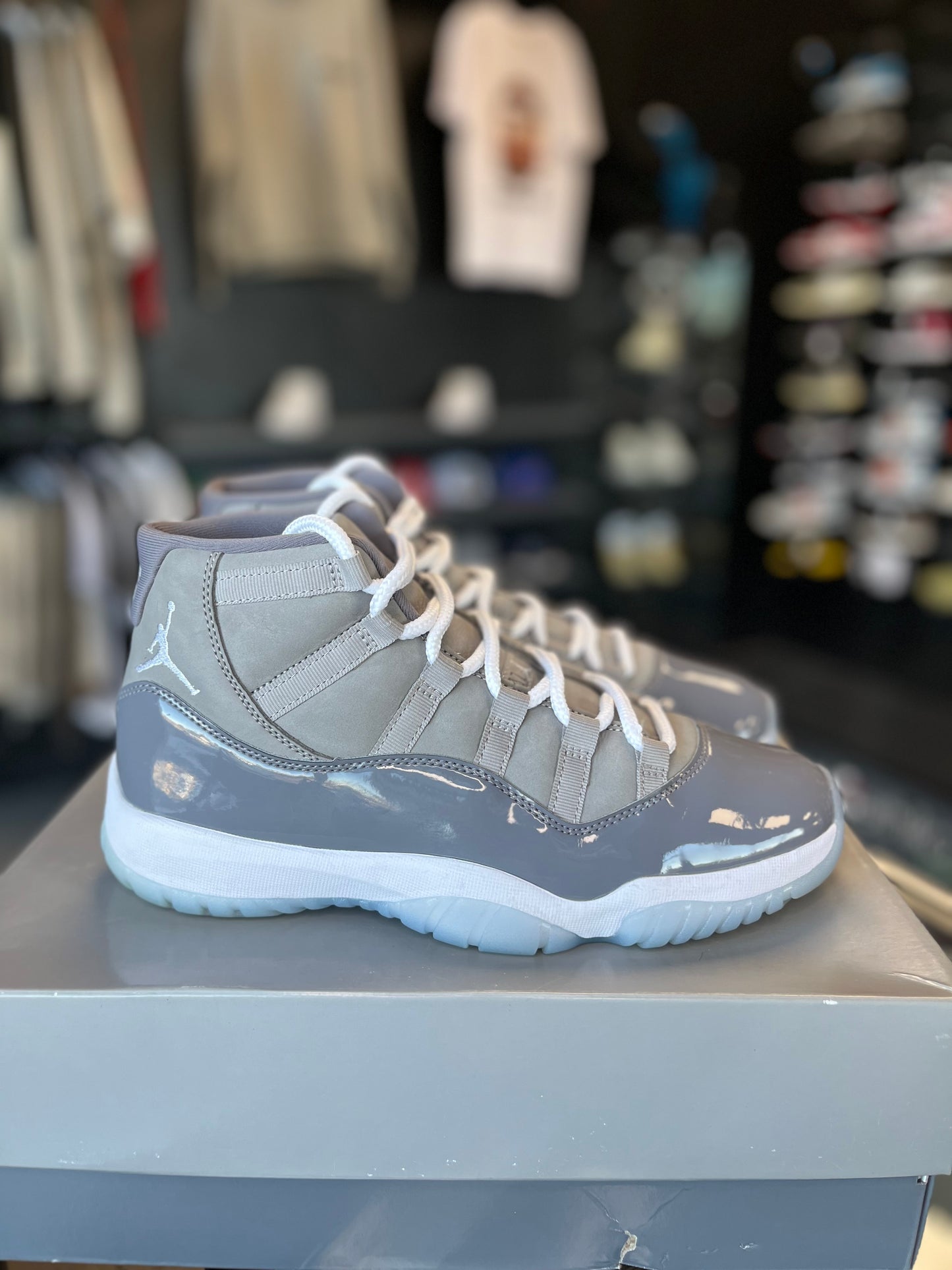 Jordan 11 “Cool Grey” Size 10