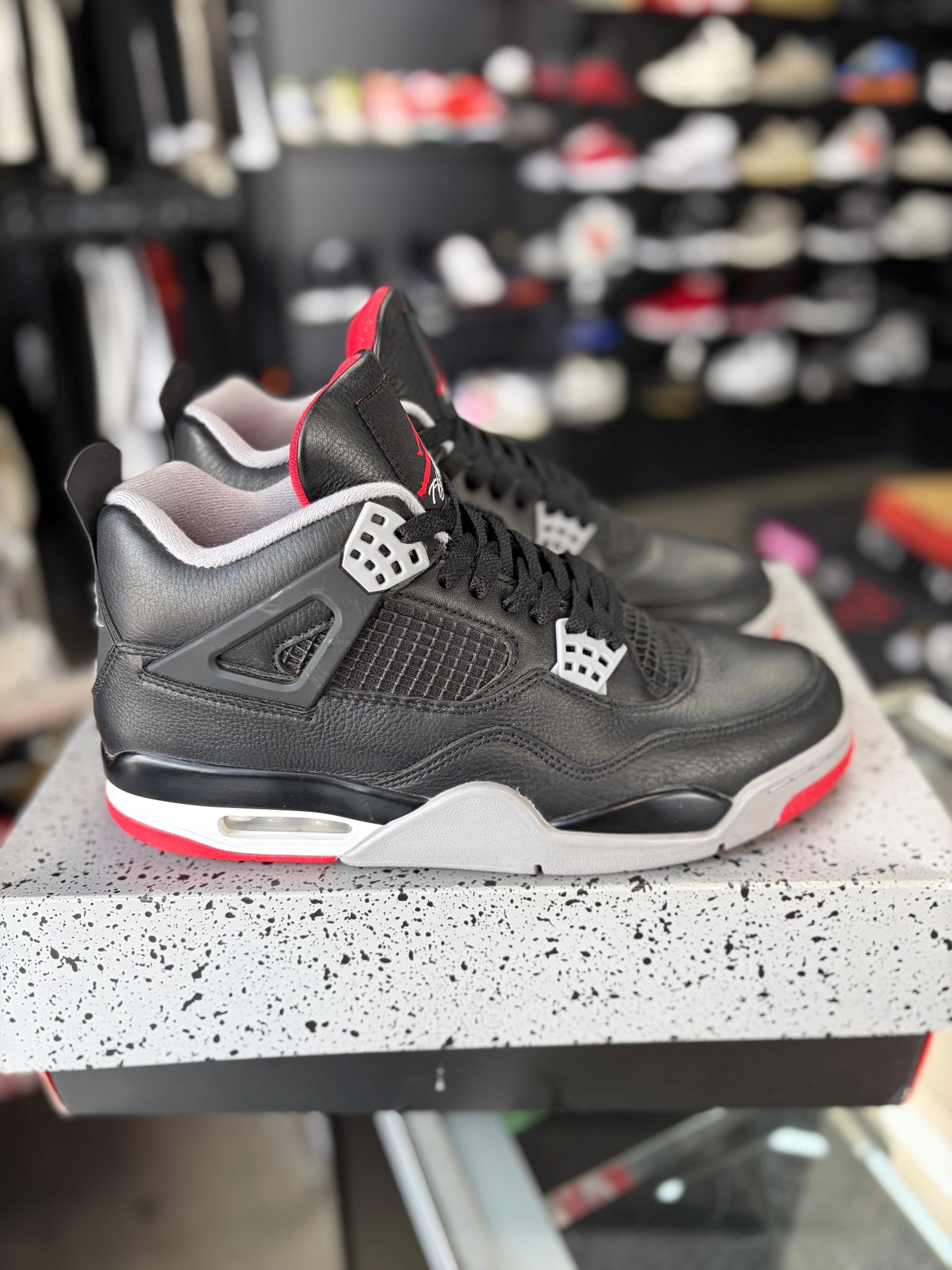 Jordan 4 “Bred Reimagined” Size 10.5