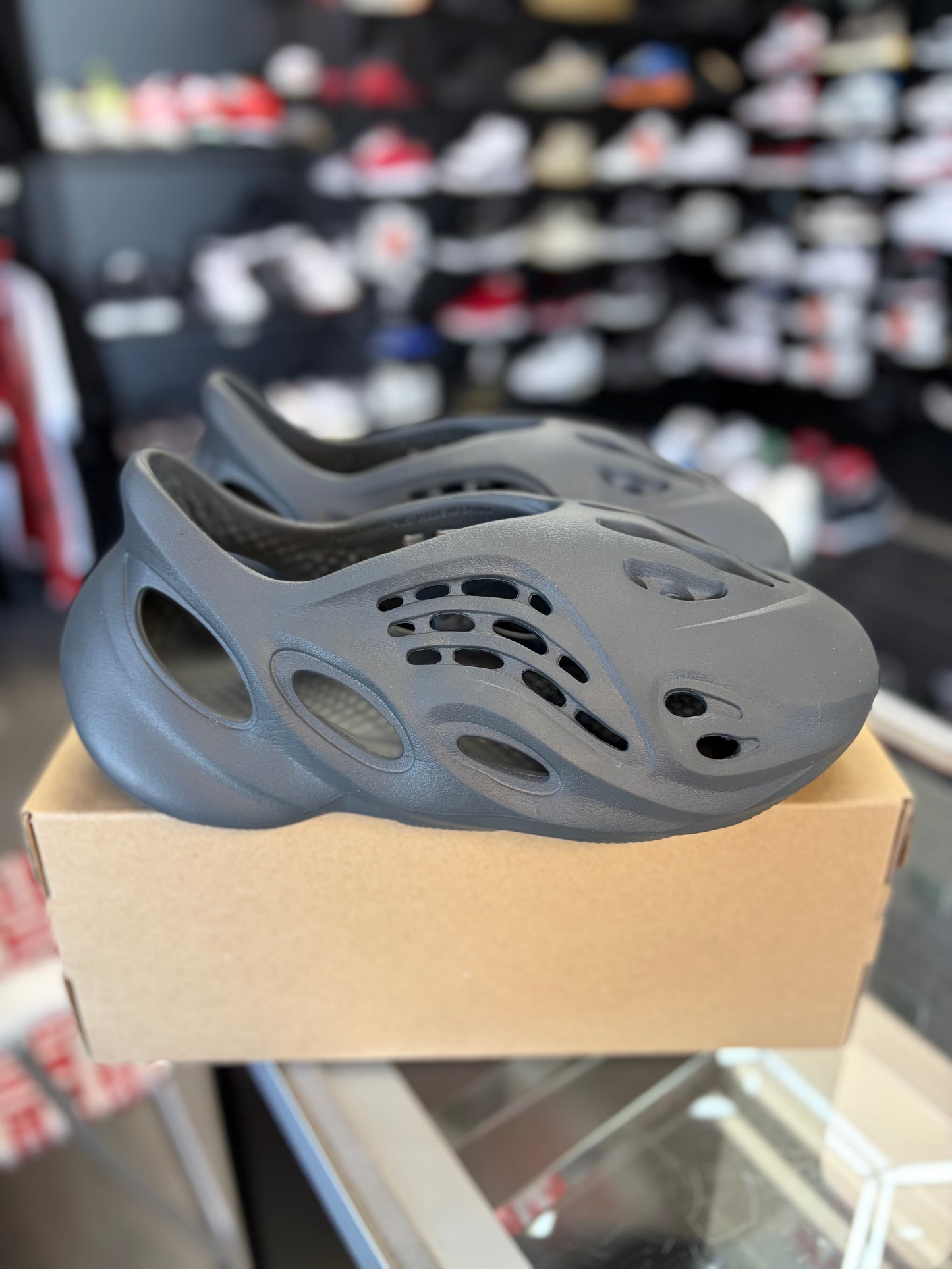 Yeezy Foam Rnnr “Onyx” Size 9