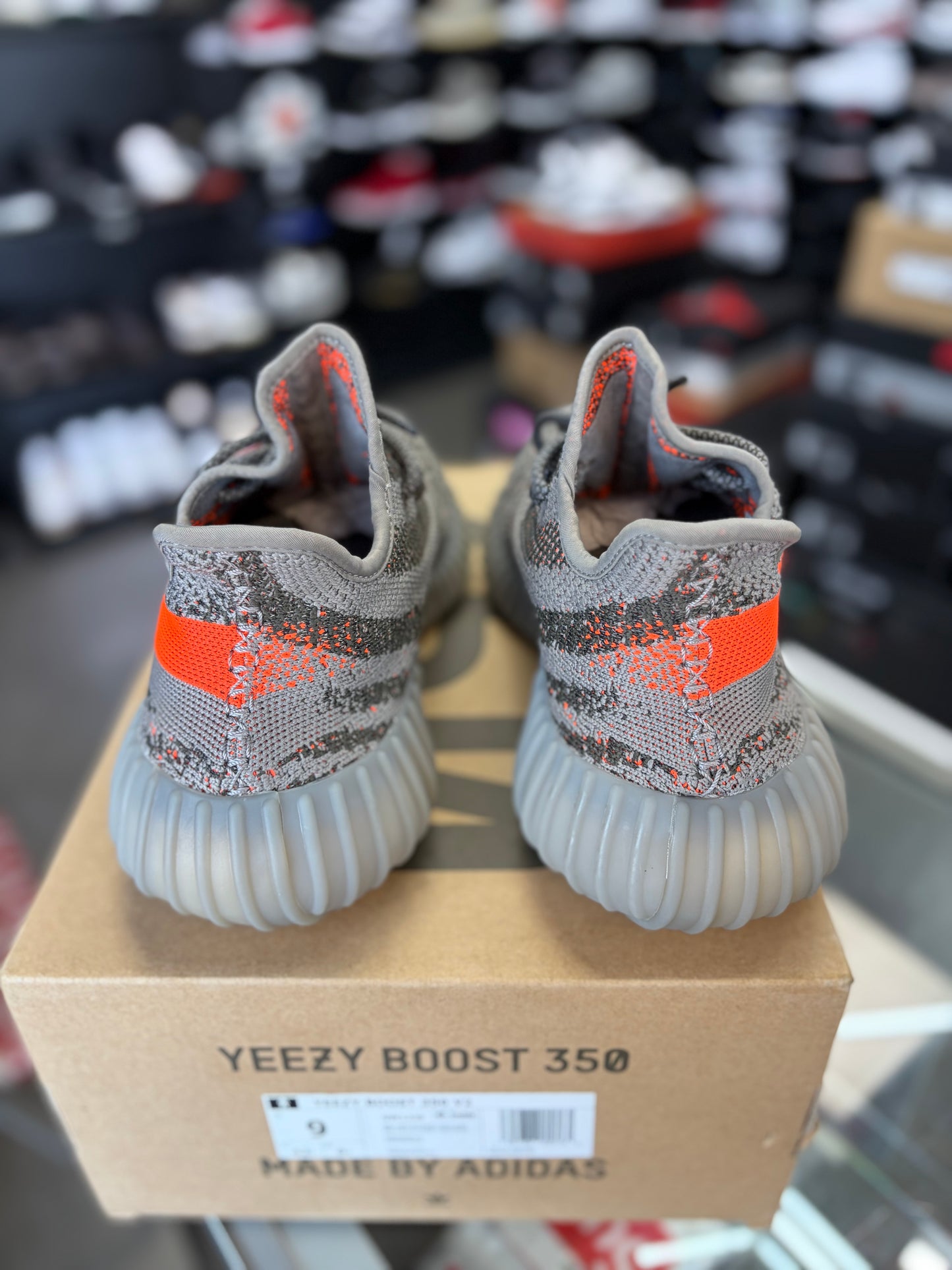 Yeezy 350 “Beluga Reflective” Size 9