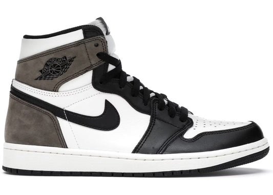 Jordan 1 “Mocha” Size 9.5