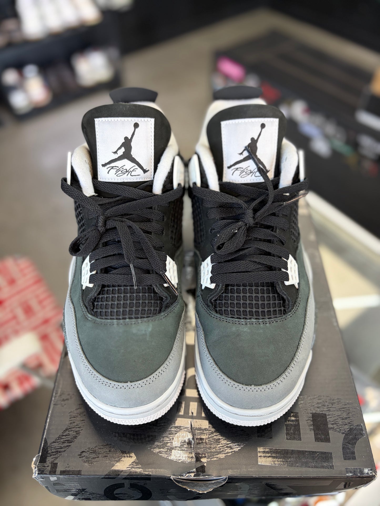 Jordan 4 “Fear” Size 10