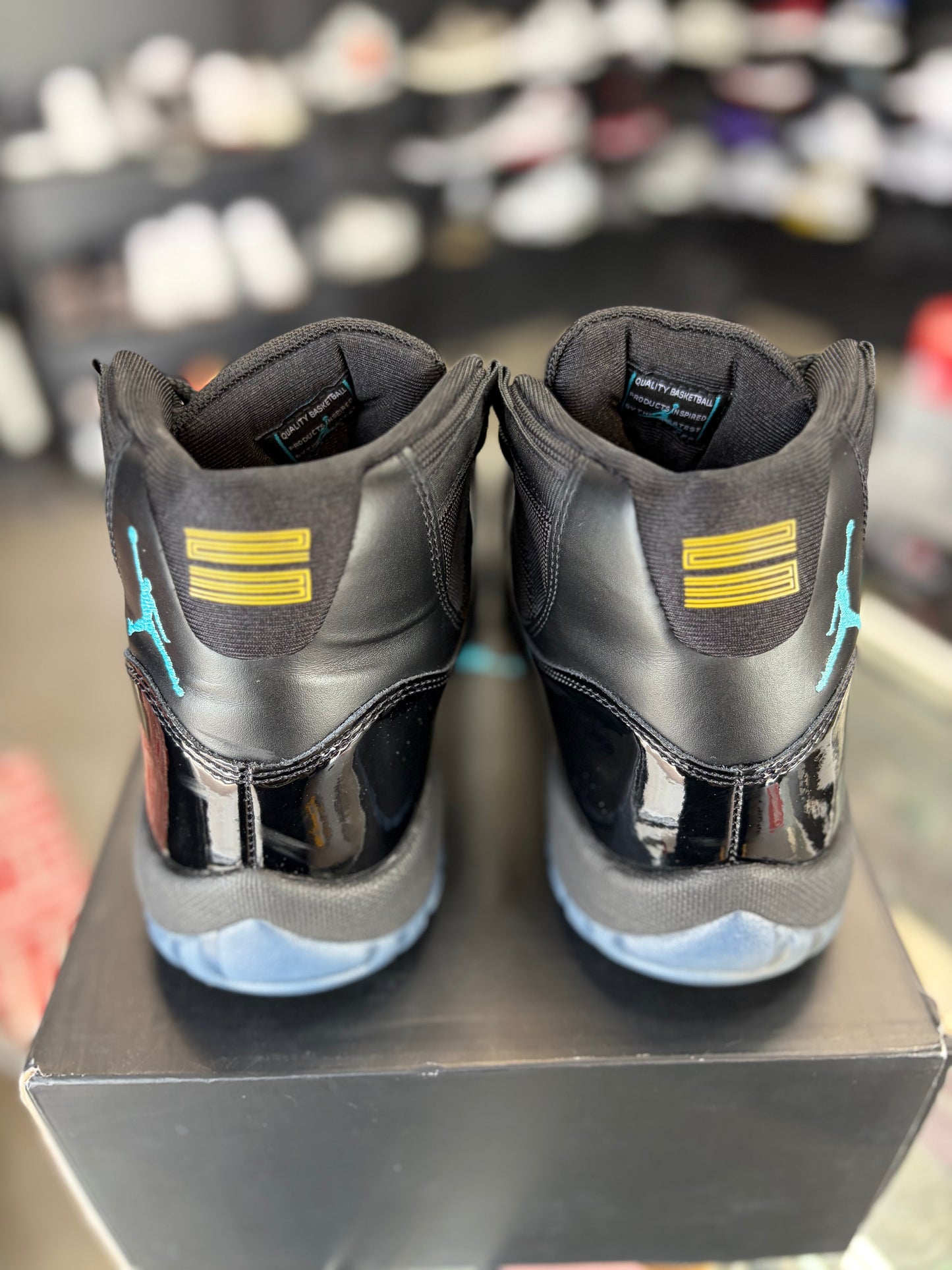 Jordan 11 “Gamma” Size 9