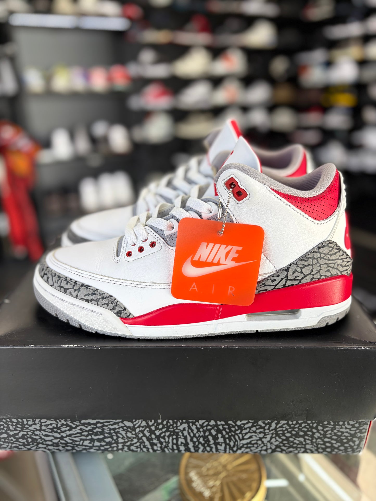 Jordan 3 “Fire Red” Size 9.5