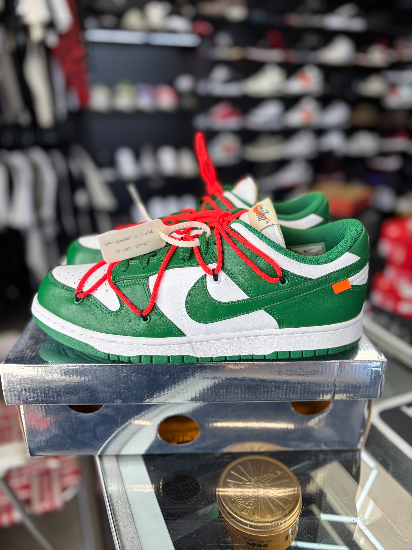 Nike Dunk x Off White “Pine Green” Size 12