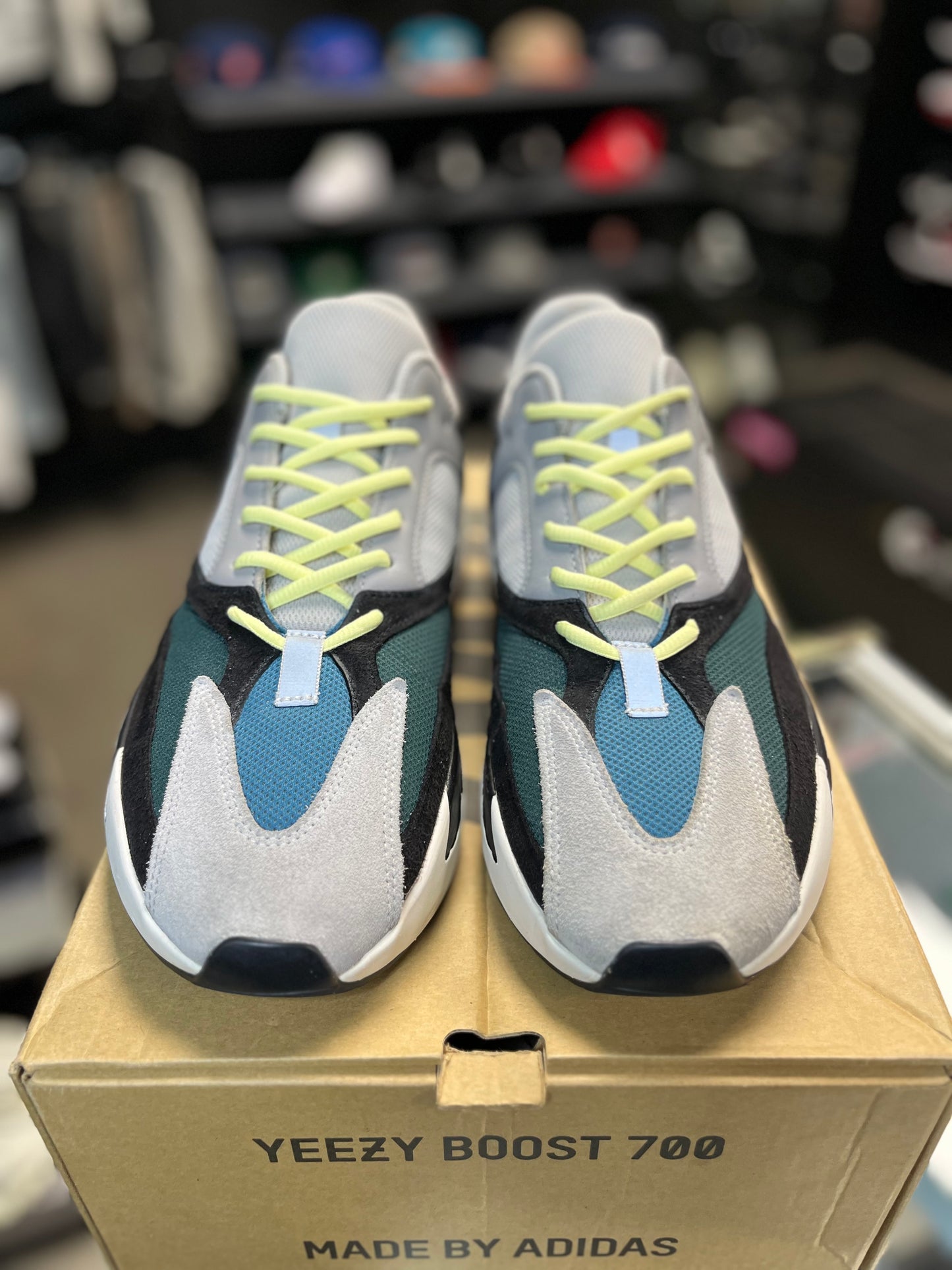 Yeezy 700 “Waverunner” Size 12.5