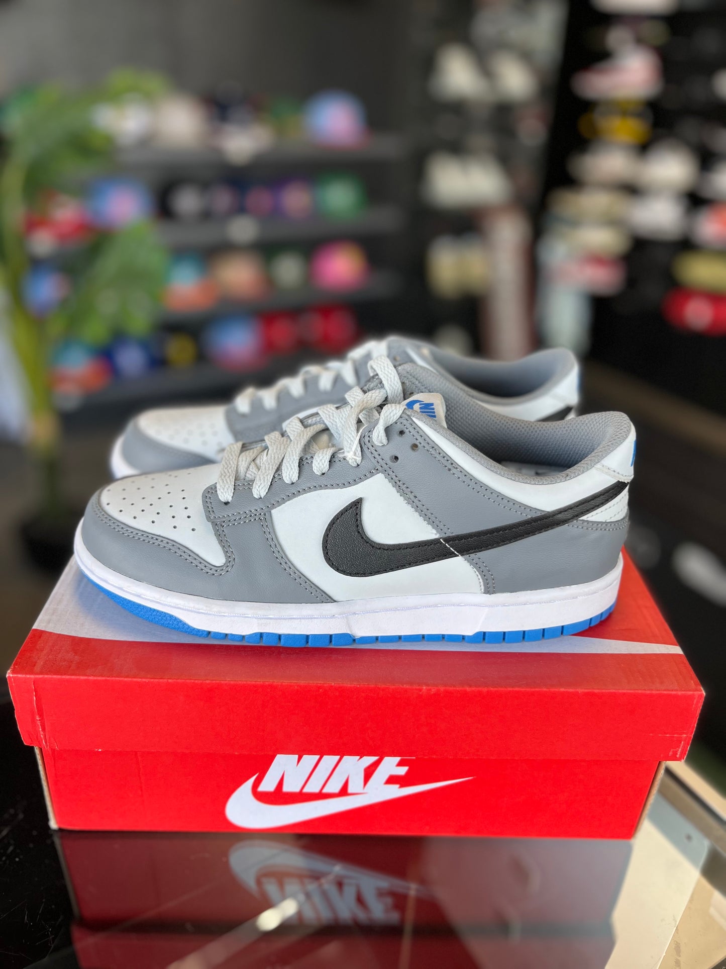 Nike Dunk Low “Photo Blue” Size 7y/8.5w