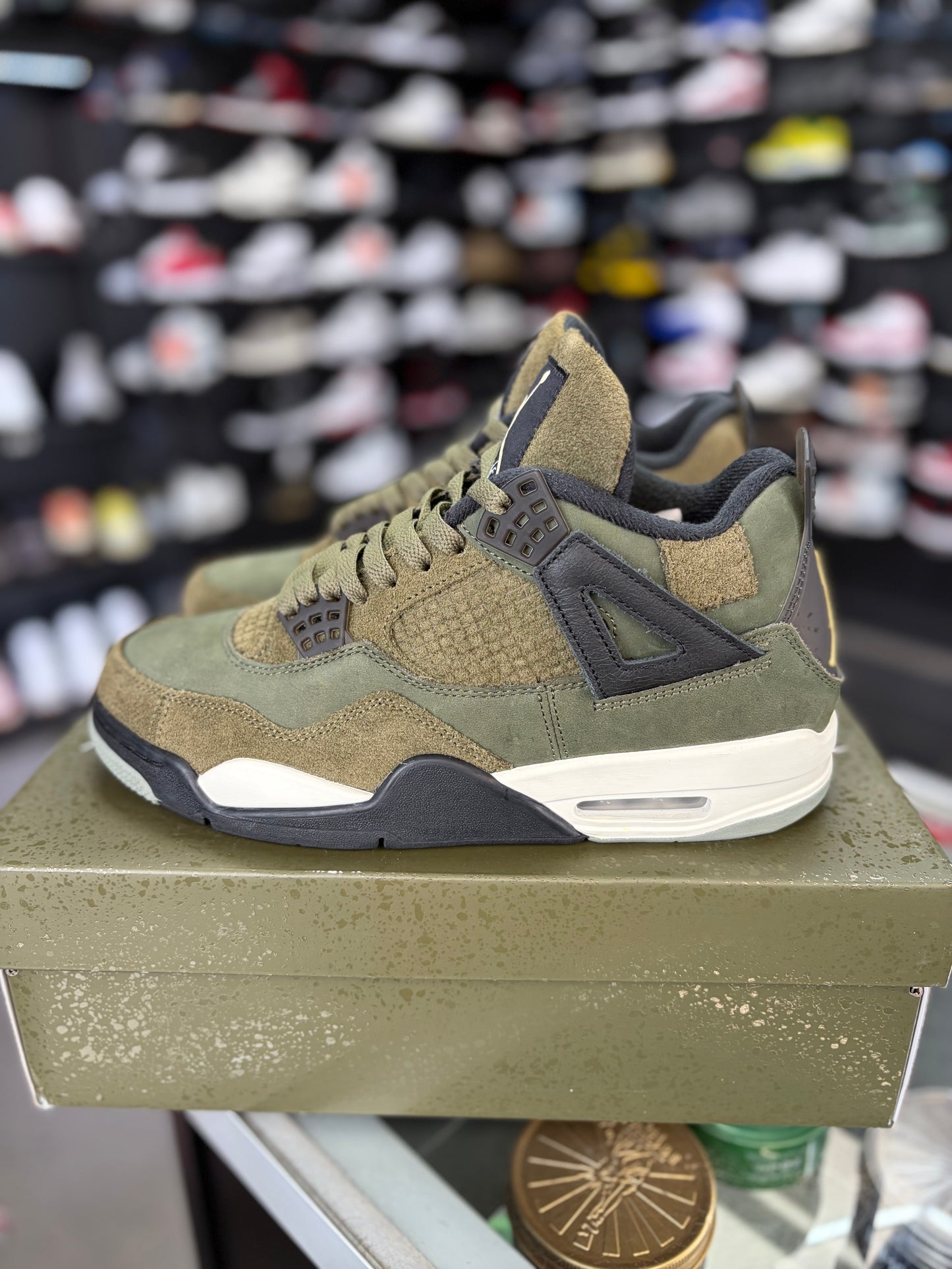 Jordan 4 “Craft Olive” Size 8.5