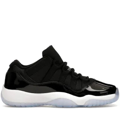 Jordan 11 Low (Gs) “SPACEJAM” Size  7y/8.5w