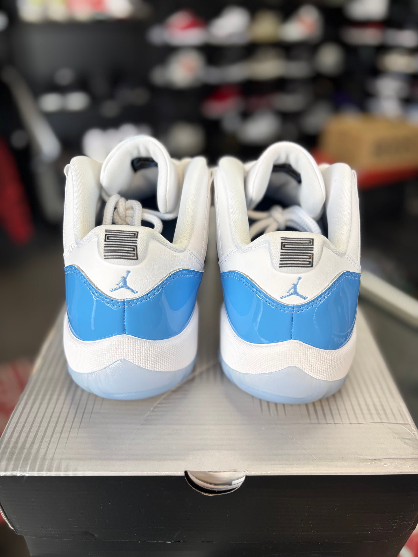 Jordan 11 Low “UNC” Size 9