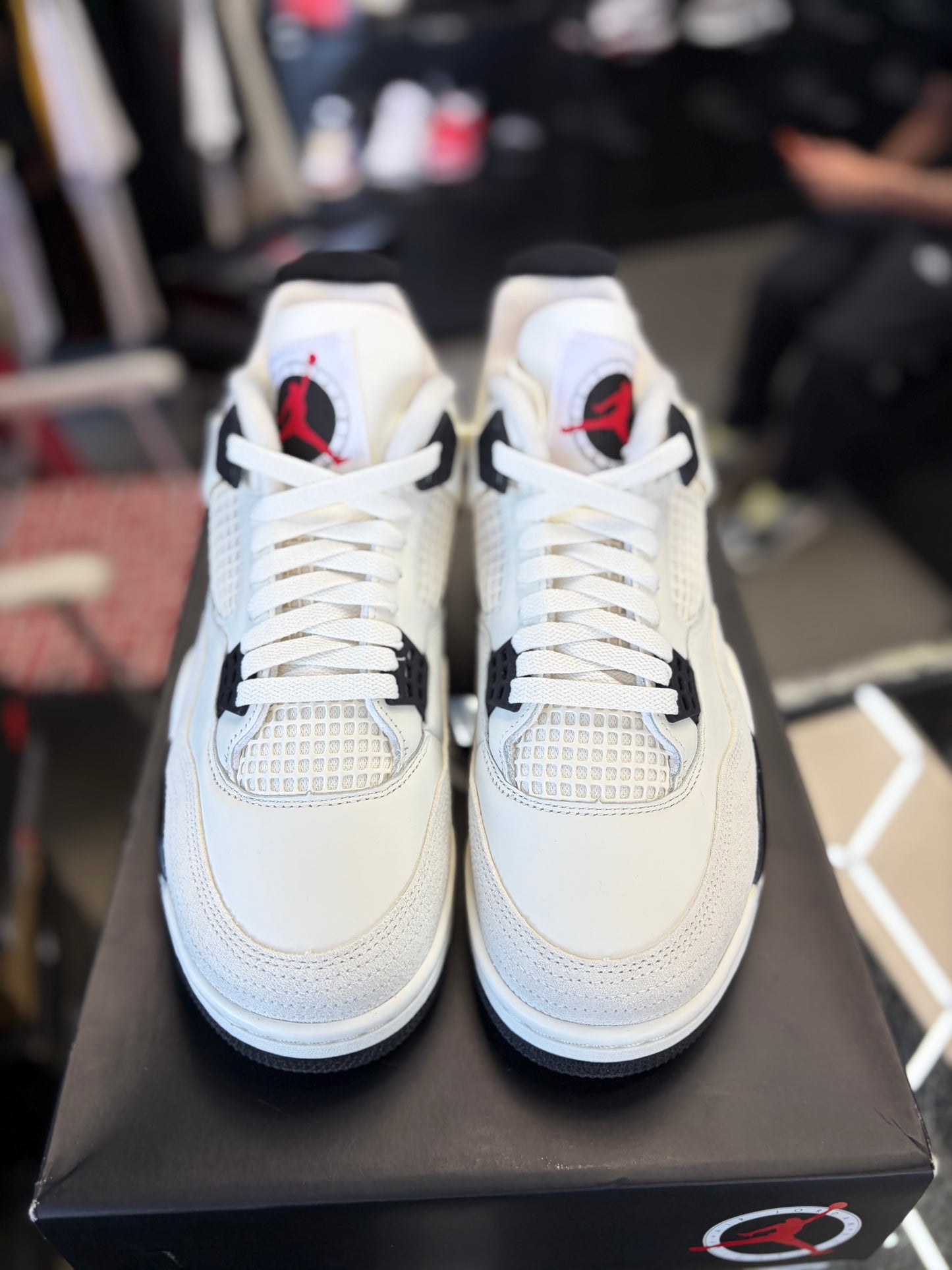 Jordan 4 “Flight Club” Size 10