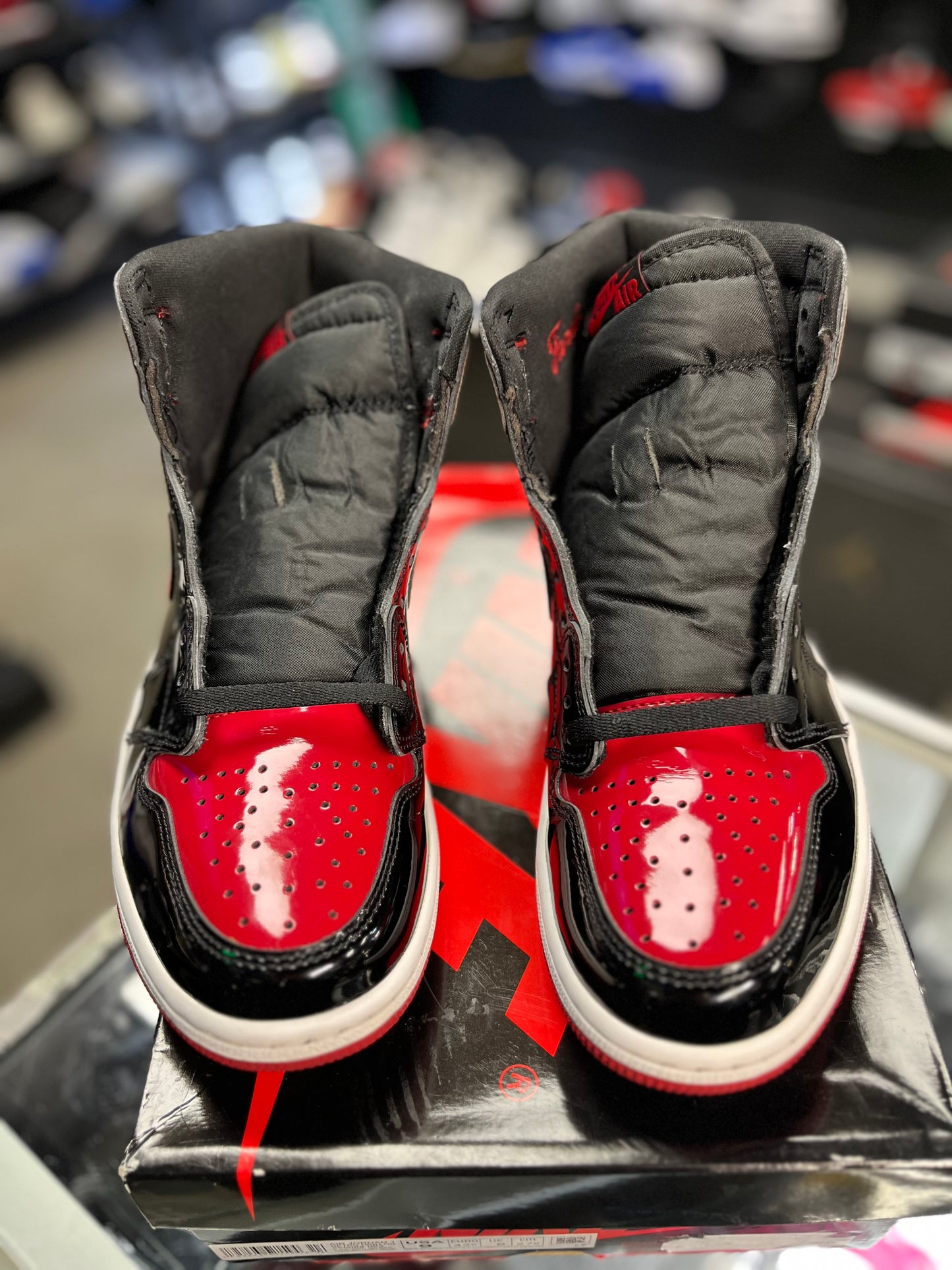 Jordan 1 “Patent Bred” Size 9