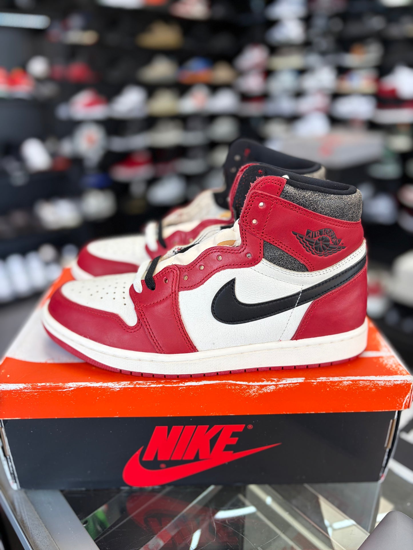 Jordan 1 “Lost & Found” Size 10