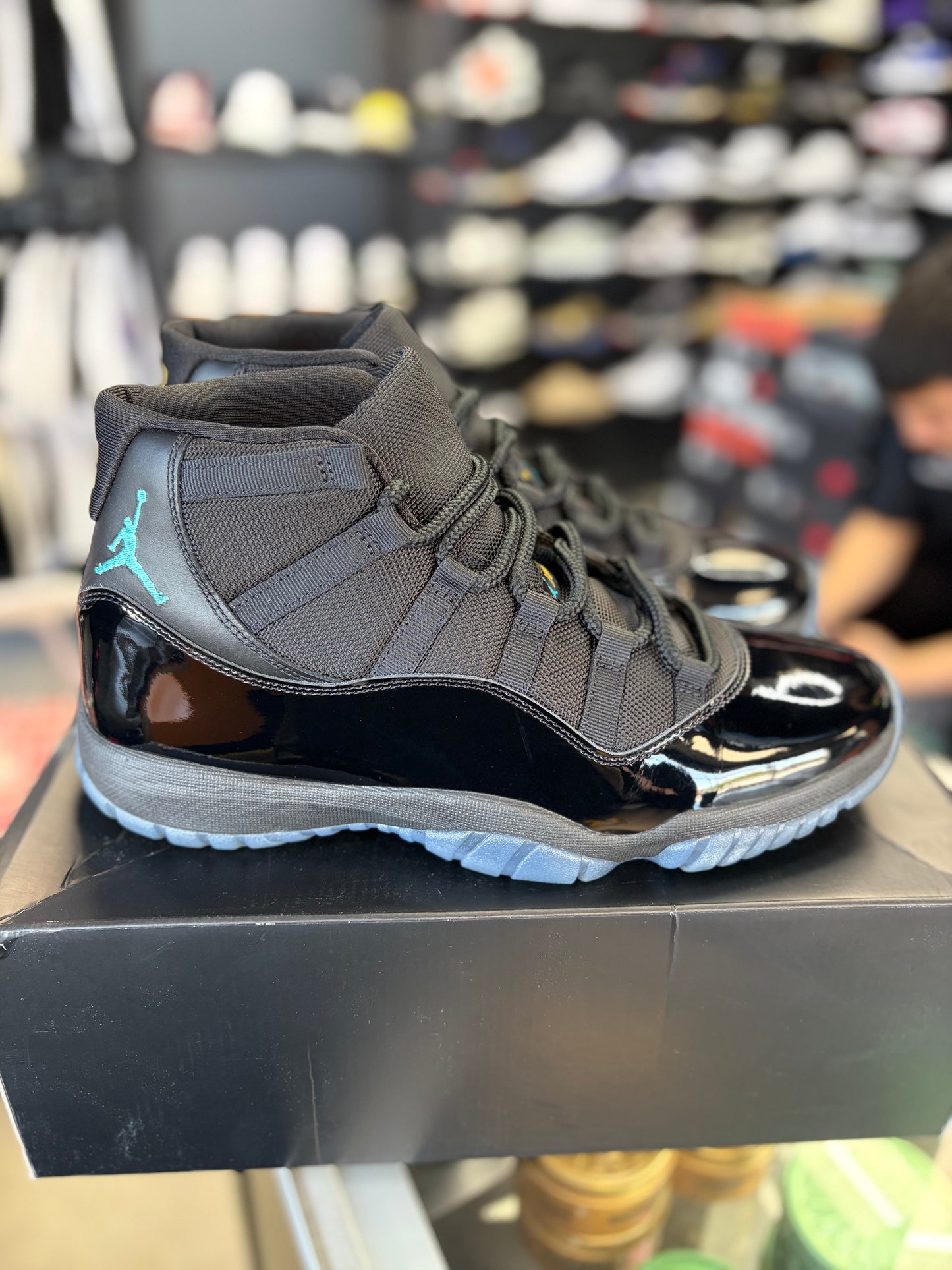 Jordan 11 “Gamma” Size 11