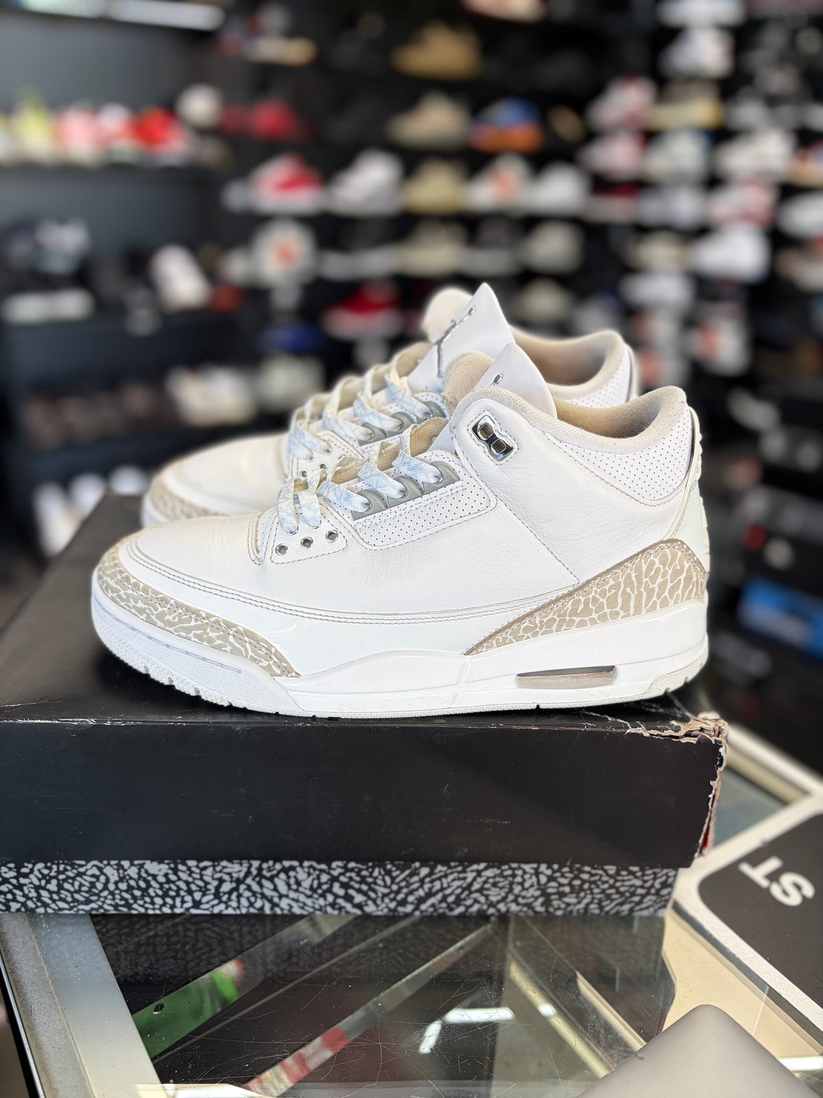 Jordan 3 “Pure Money” Size 10