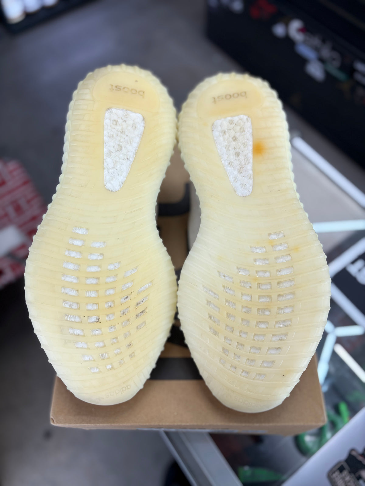 Yeezy 350 “Bone” Size 10