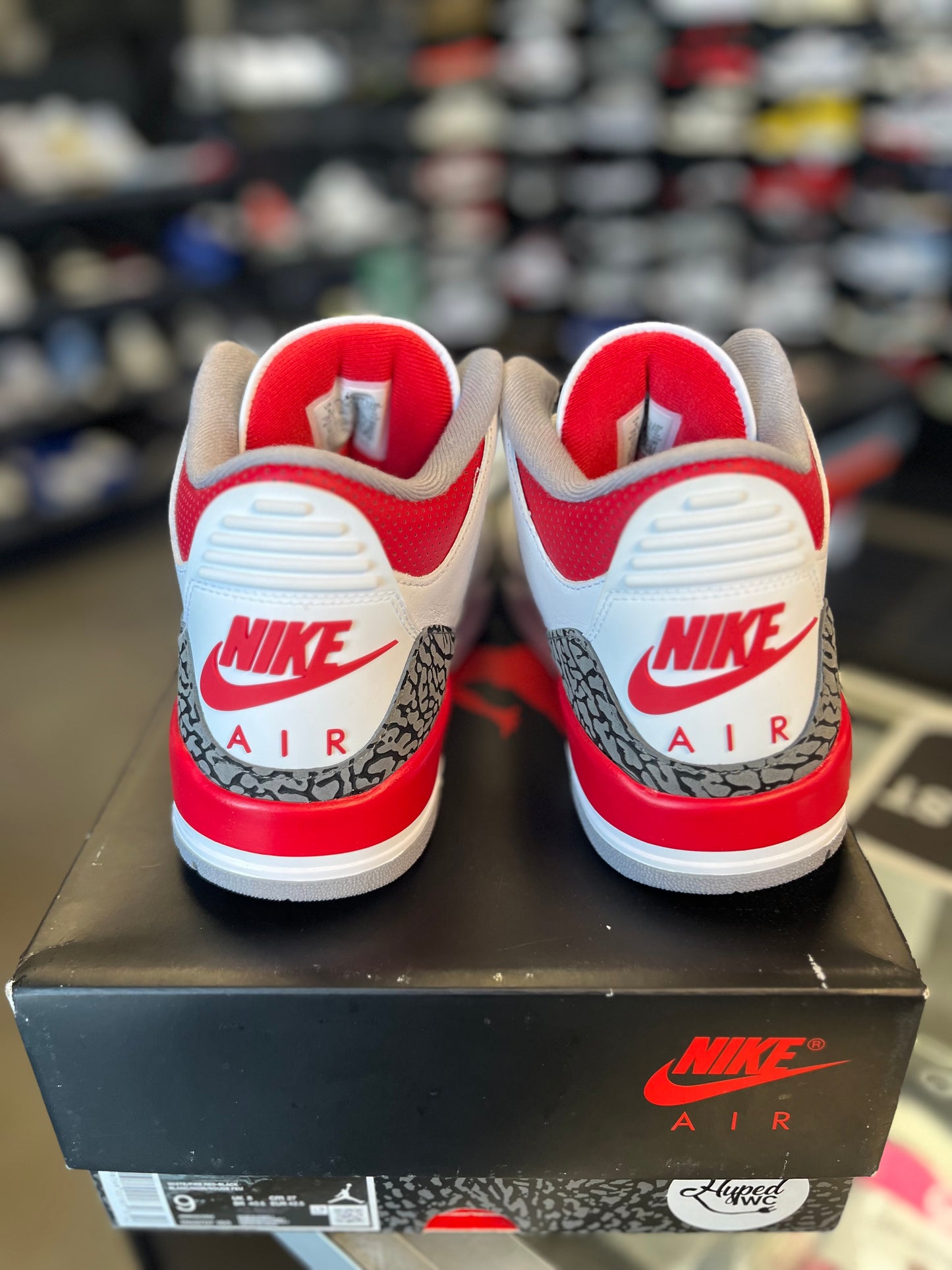Jordan 3 “Fire Red” Size 9
