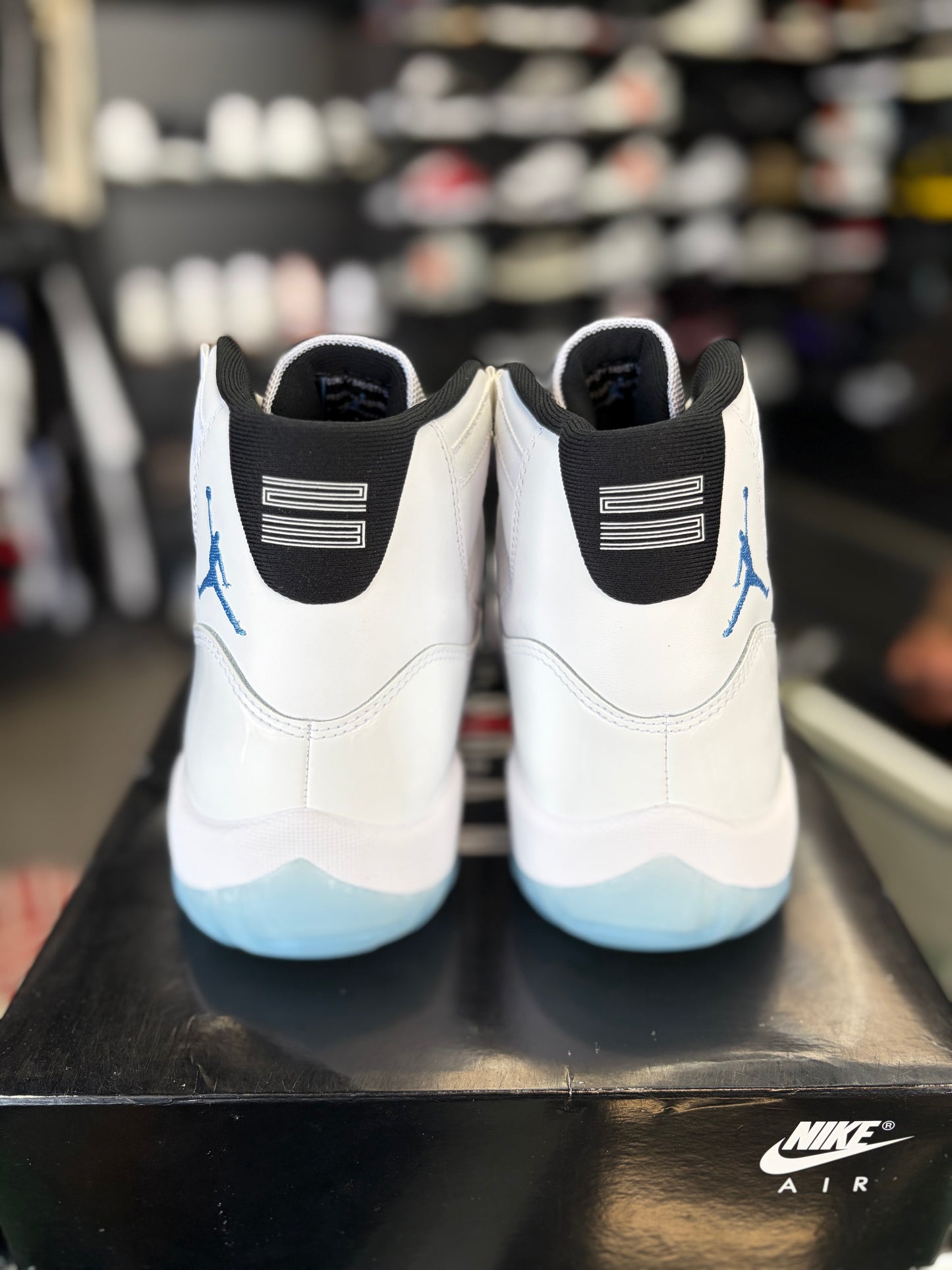 Jordan 11 “Legend Blue” Size 10