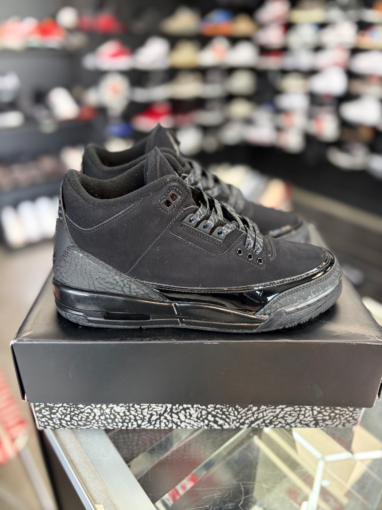 Jordan 3 “Black Cat” (Gs) Size 7y/8.5w