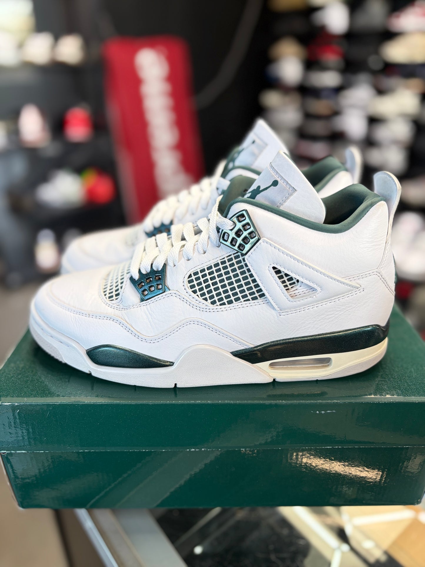 Jordan 4 “Oxidized Green” Size 8.5