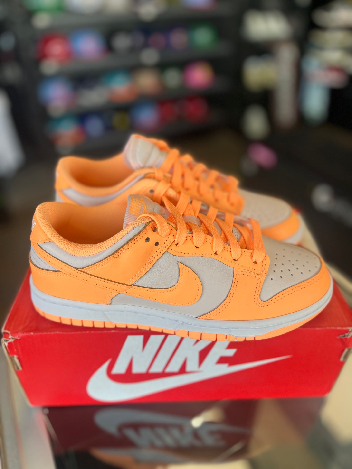 Nike Dunk Low “Peach” Size 5.5y/7w