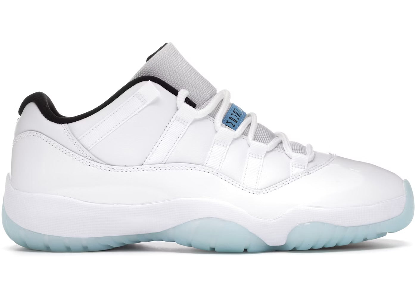 Jordan 11 Low “Legend Blue” Size 9.5
