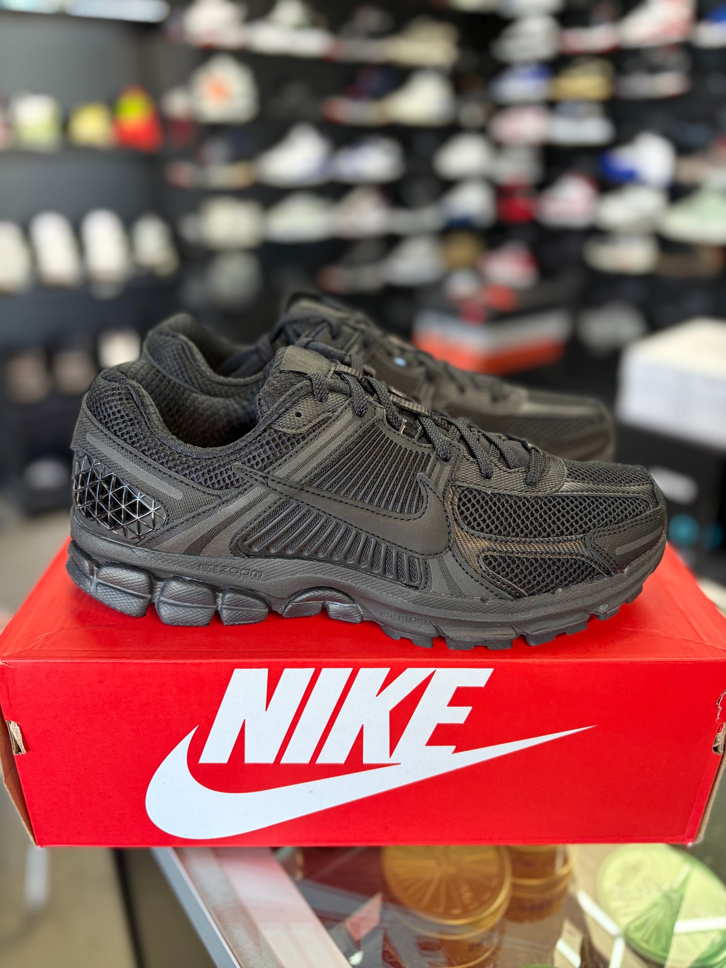 Nike Vomero 5 “Triple Black” Mens