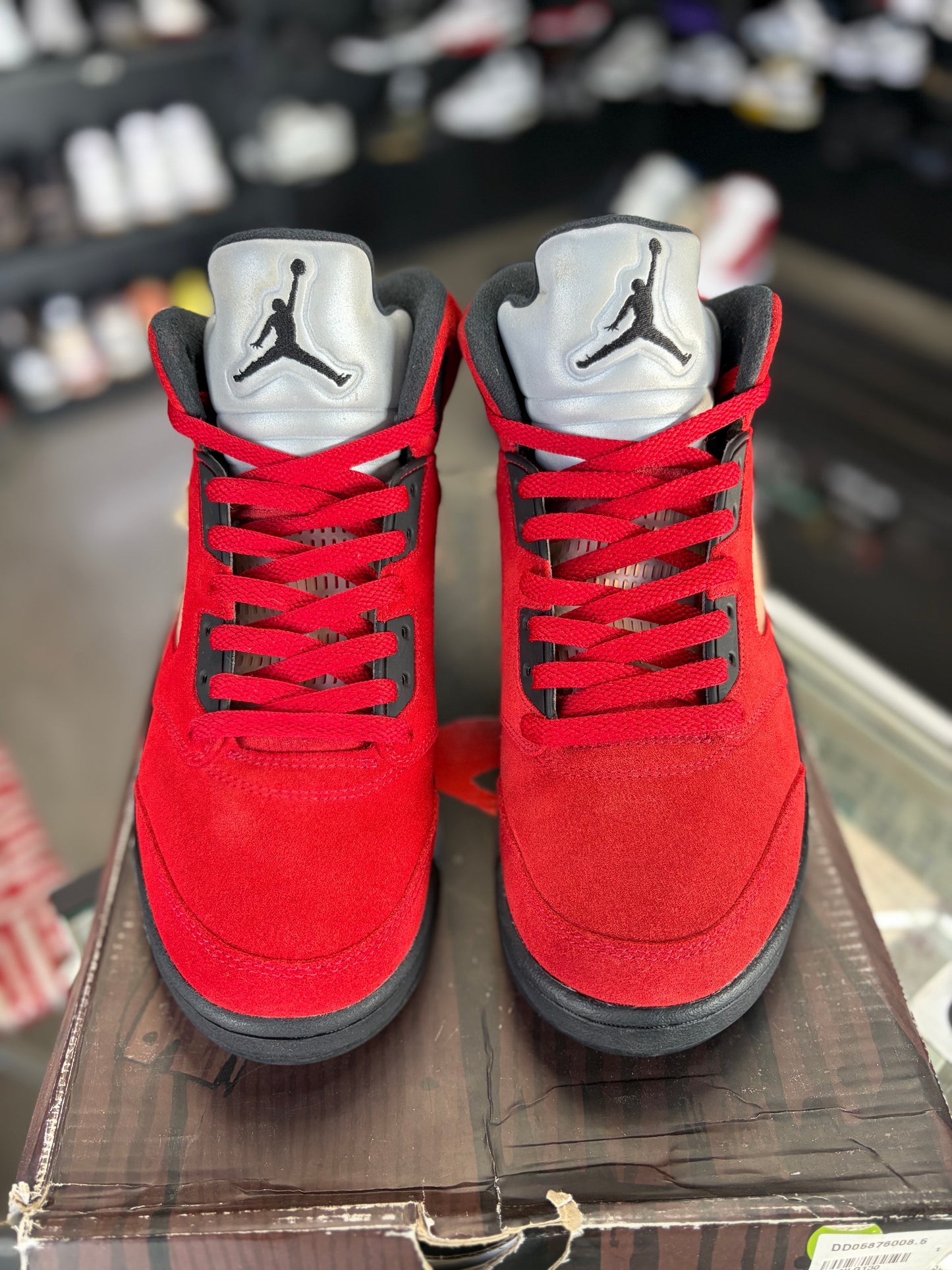 Jordan 5 “Raging Bull” Size 8.5