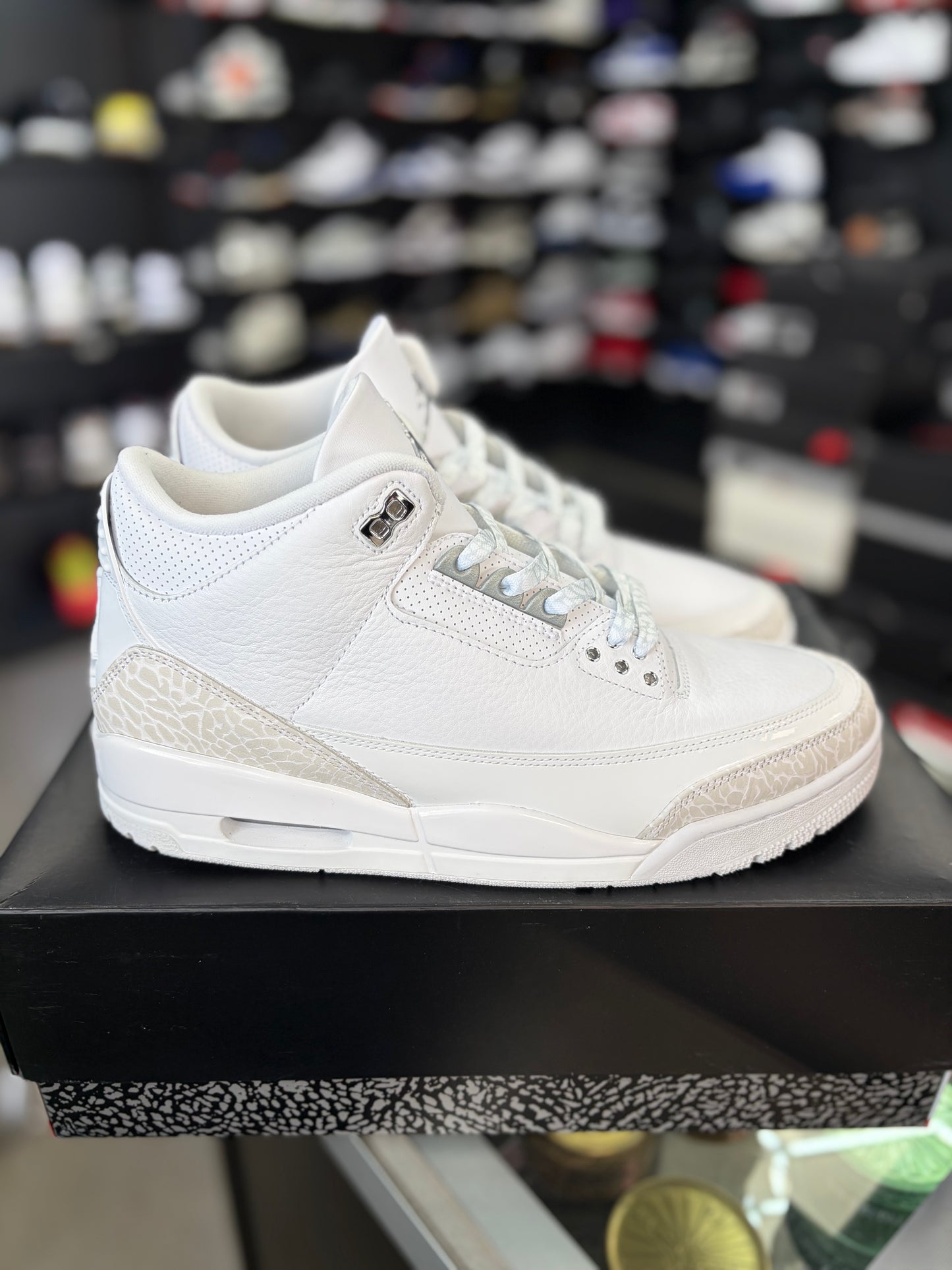 Jordan 3 “Pure Money” Size 10.5